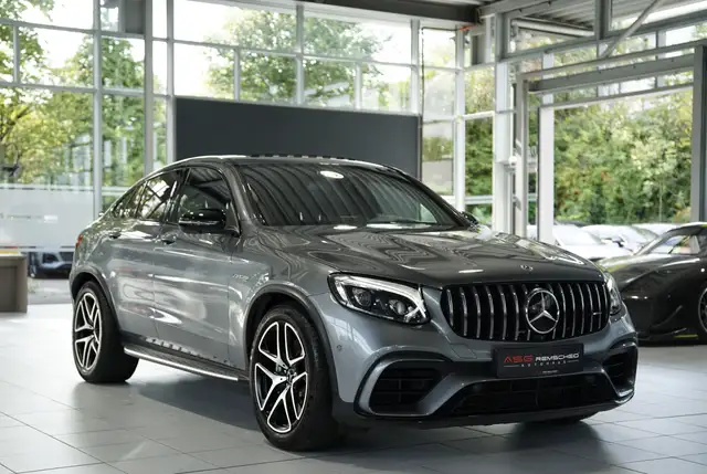 Mercedes-Benz GLC view 6