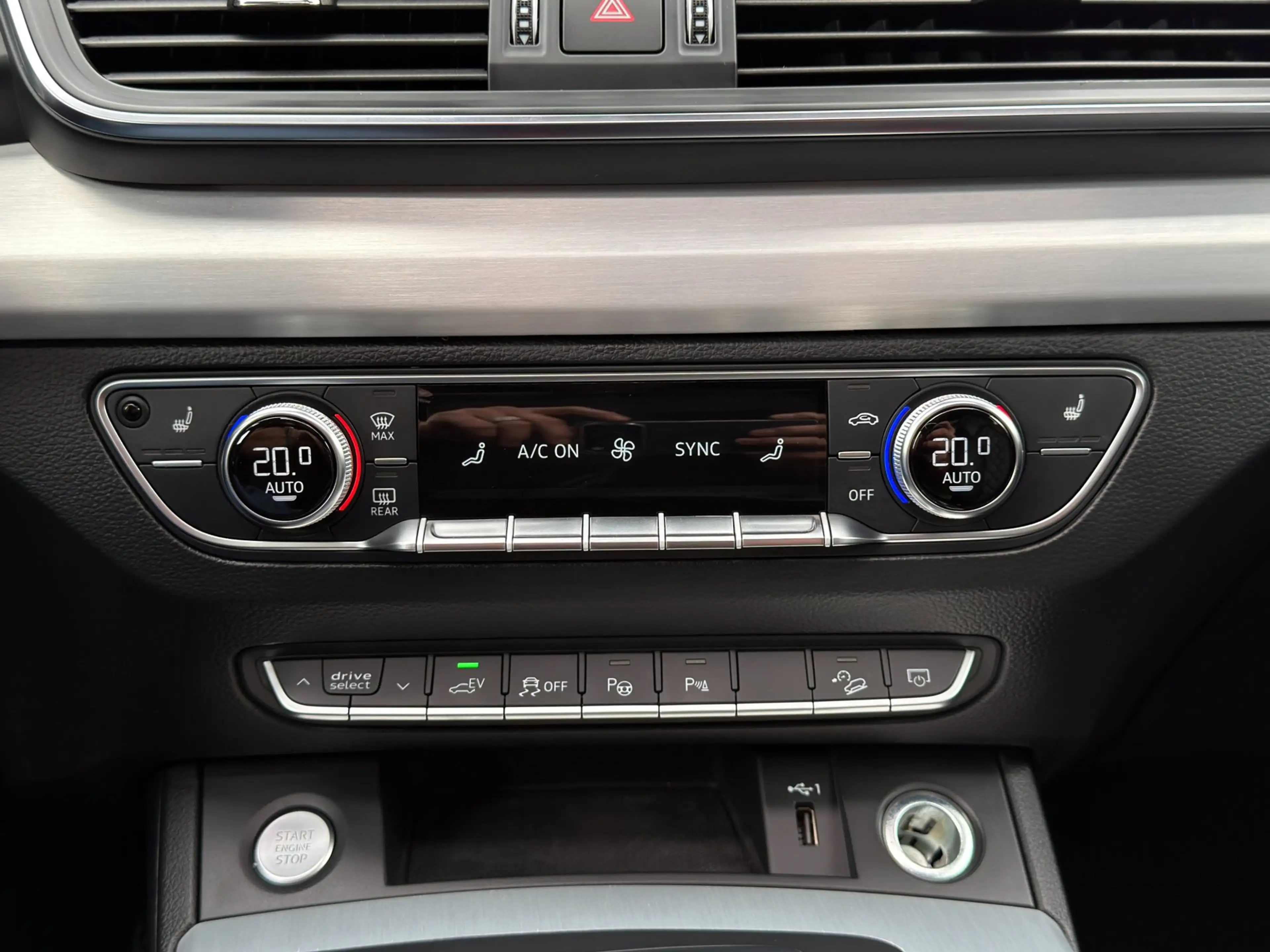Audi Q5 55 TFSI e quattro Competition | B&O | Pano | ACC | — photo 17