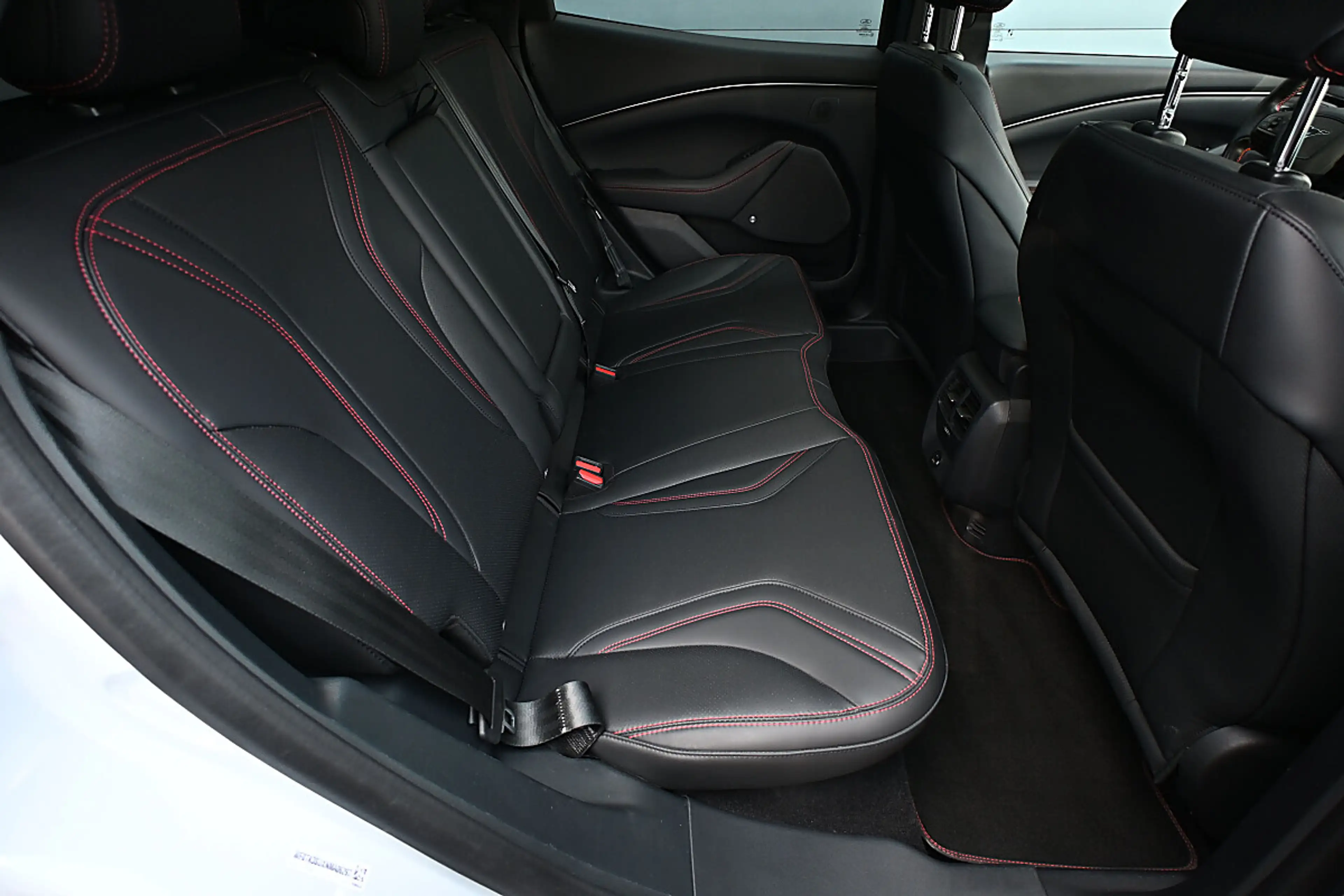 Ford Mustang Mach-E AWD Elektro Extended Range ACC, B&O Sound, eKla... — photo 11