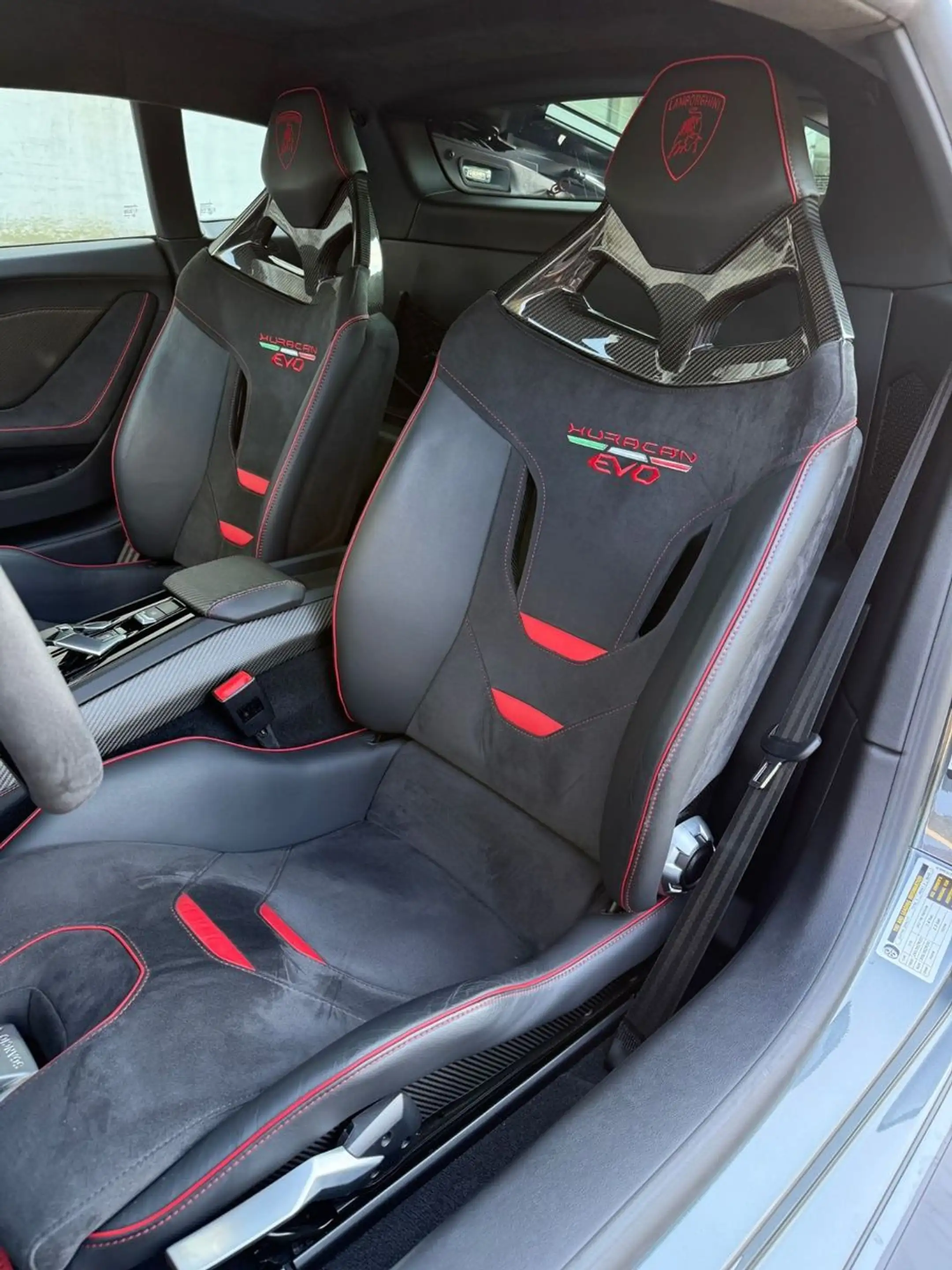 Lamborghini Huracán *EVO*4WD*LIFT*LamborghiniGarantie*Carbon* — photo 10