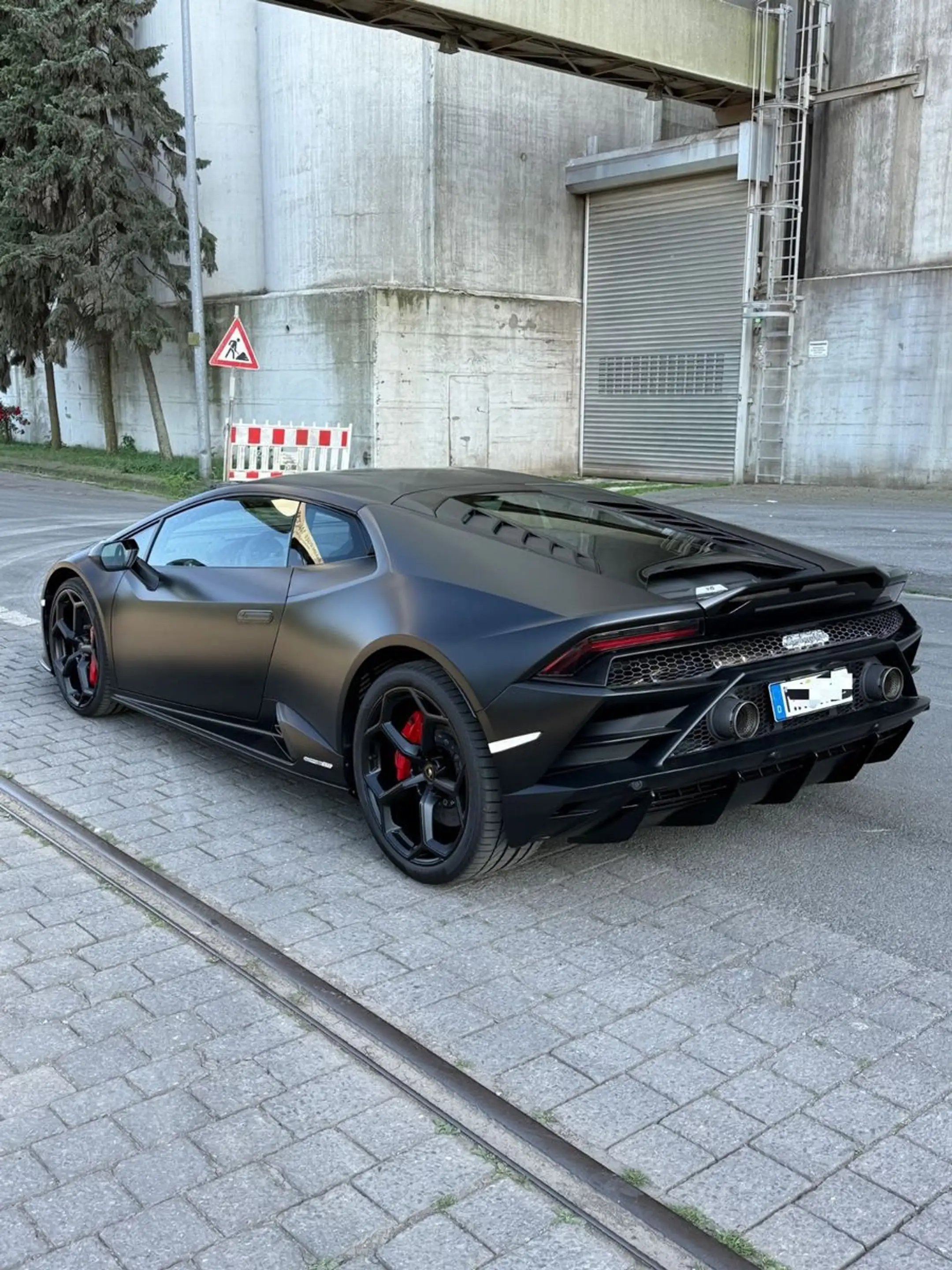 Lamborghini Huracán *EVO*4WD*LIFT*LamborghiniGarantie*Carbon* — photo 4