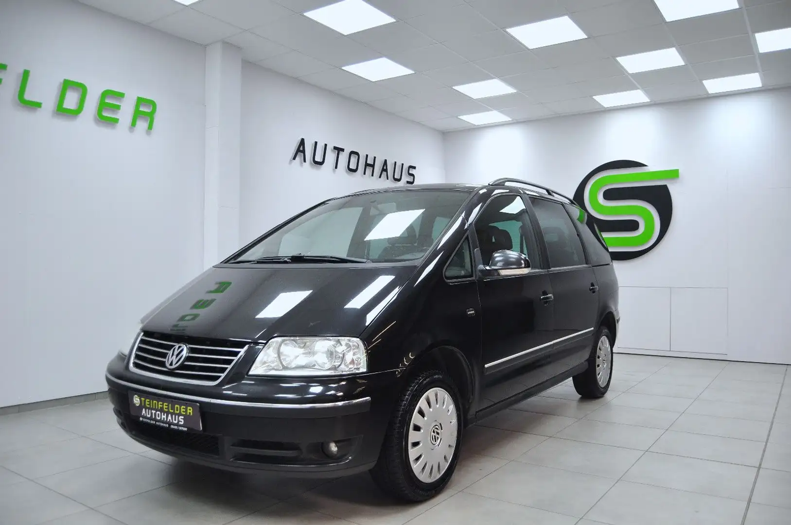 Volkswagen Sharan 2.0TDI Comfortline Schwarz - 2