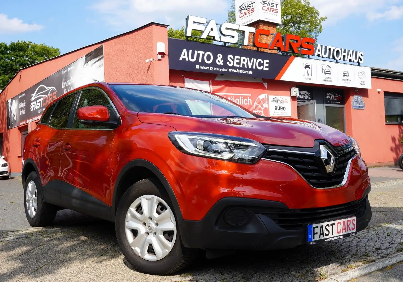 Renault Kadjar Life Navi Tempomat Kamera Klima PDC Rot - 1