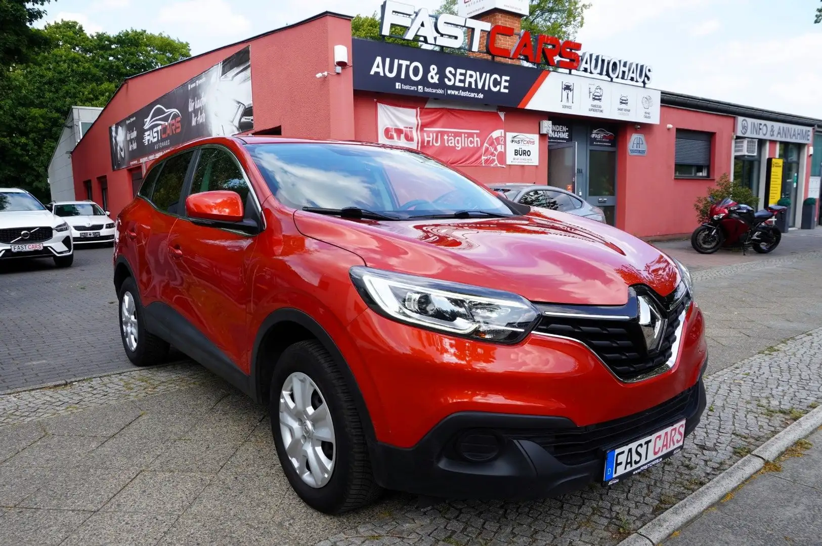 Renault Kadjar Life Navi Tempomat Kamera Klima PDC Rot - 2