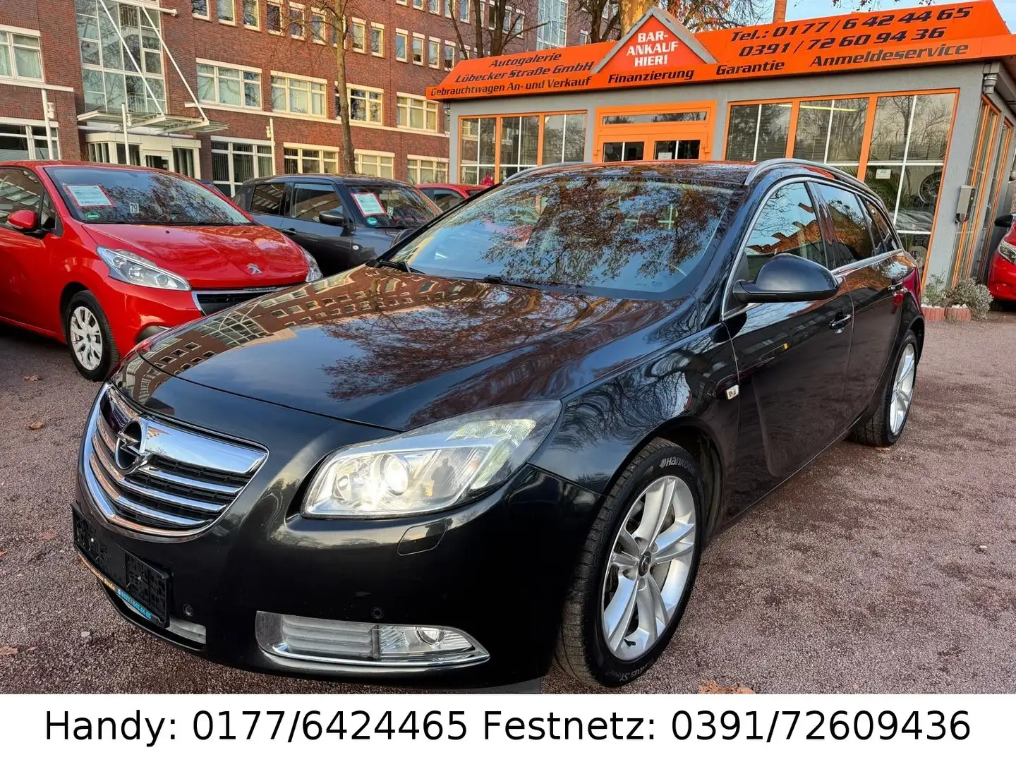 Opel Insignia Sports Tourer 2.0 CDT XENON/NAVI/SHZ/PD Schwarz - 1
