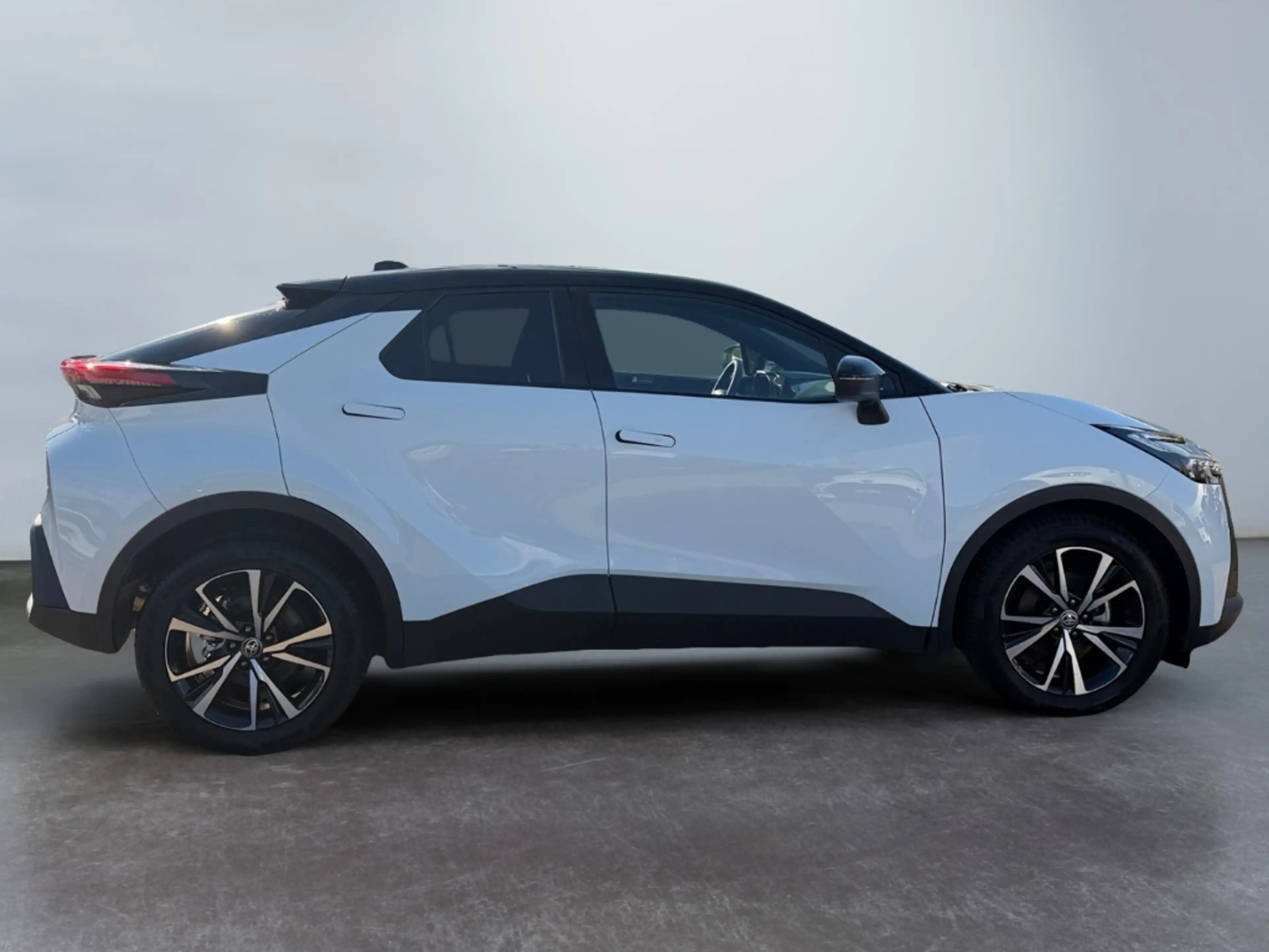 Toyota C-HR 1.8 Hybrid Teamplayer *Technik Paket*CAM*SHZ* — photo 10