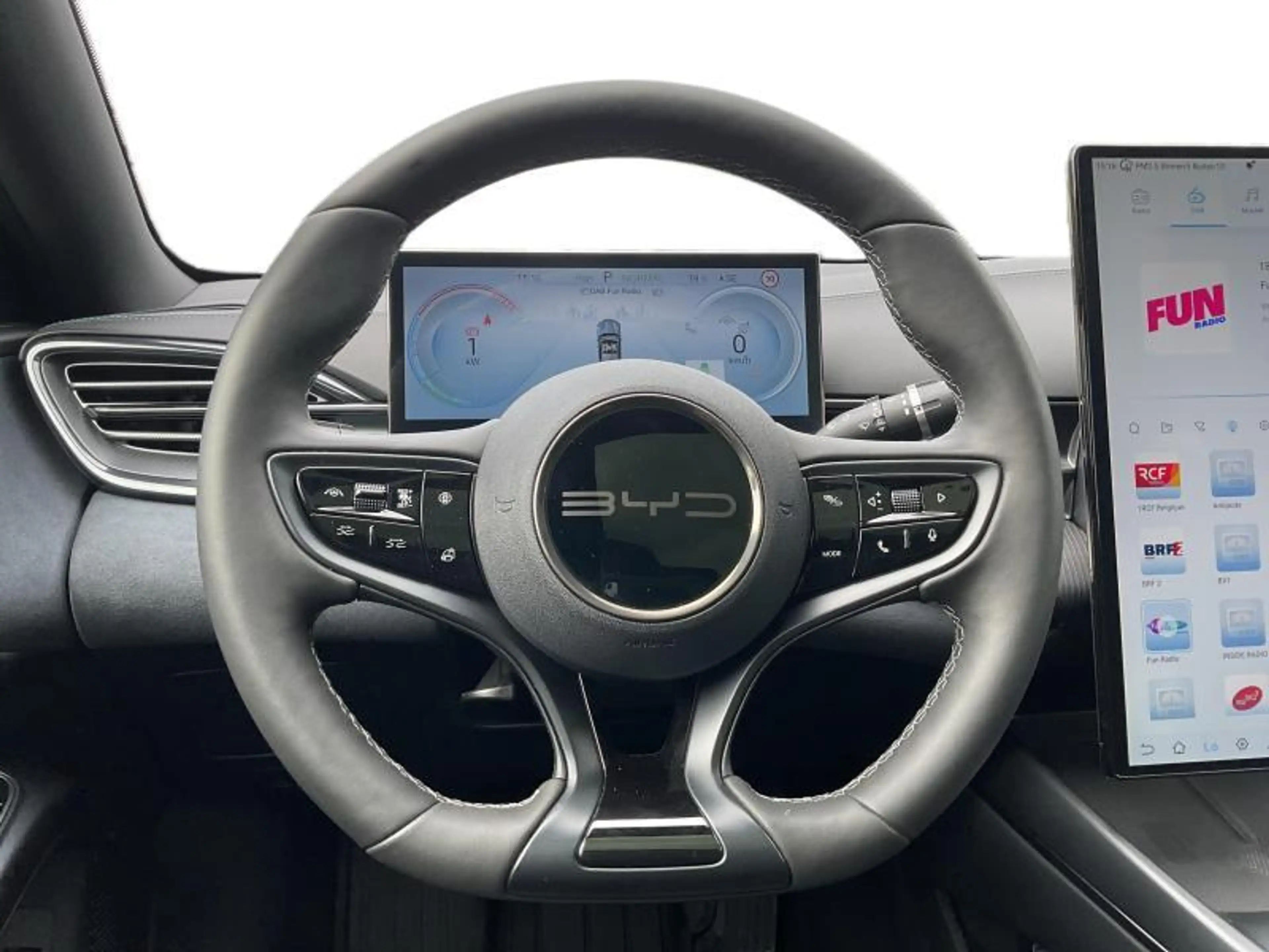 BYD Seal EXCELLENCE — photo 10