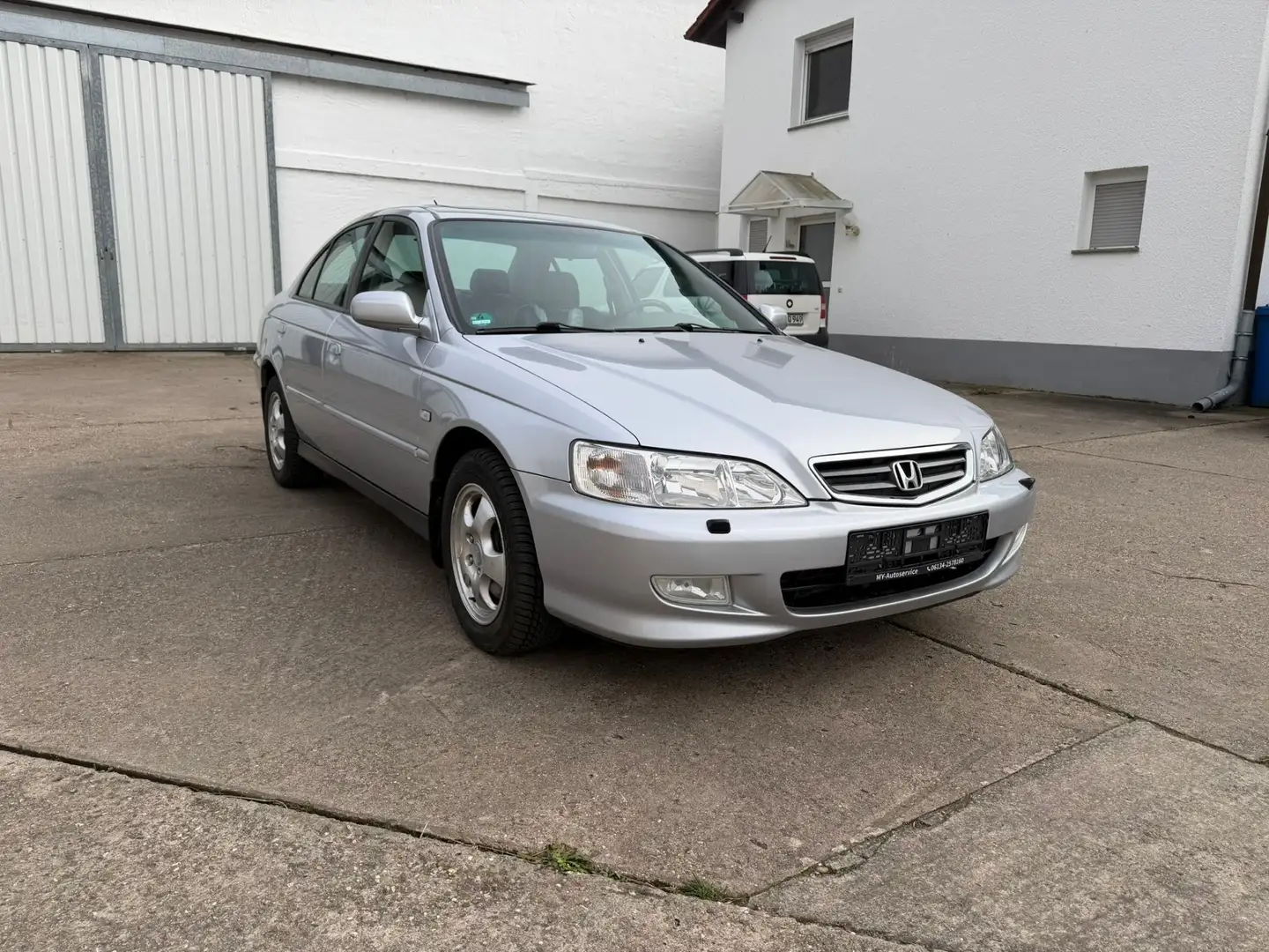 Honda Accord 2,3i ES VTEC SSS Aut. Srebrny - 1