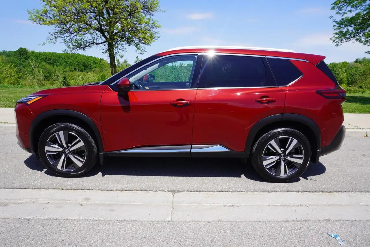 Nissan Rogue снимка Nissan Rogue