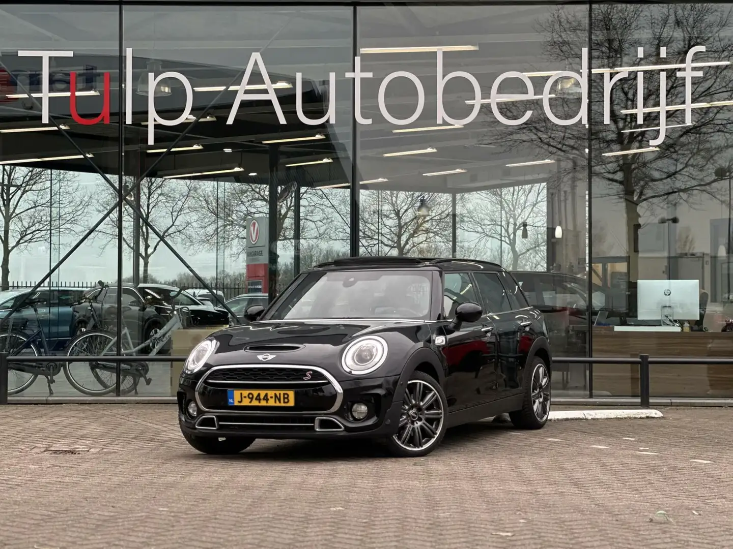 MINI Cooper S Clubman 2.0 Chili Serious Business Pano VOLL Zwart - 1