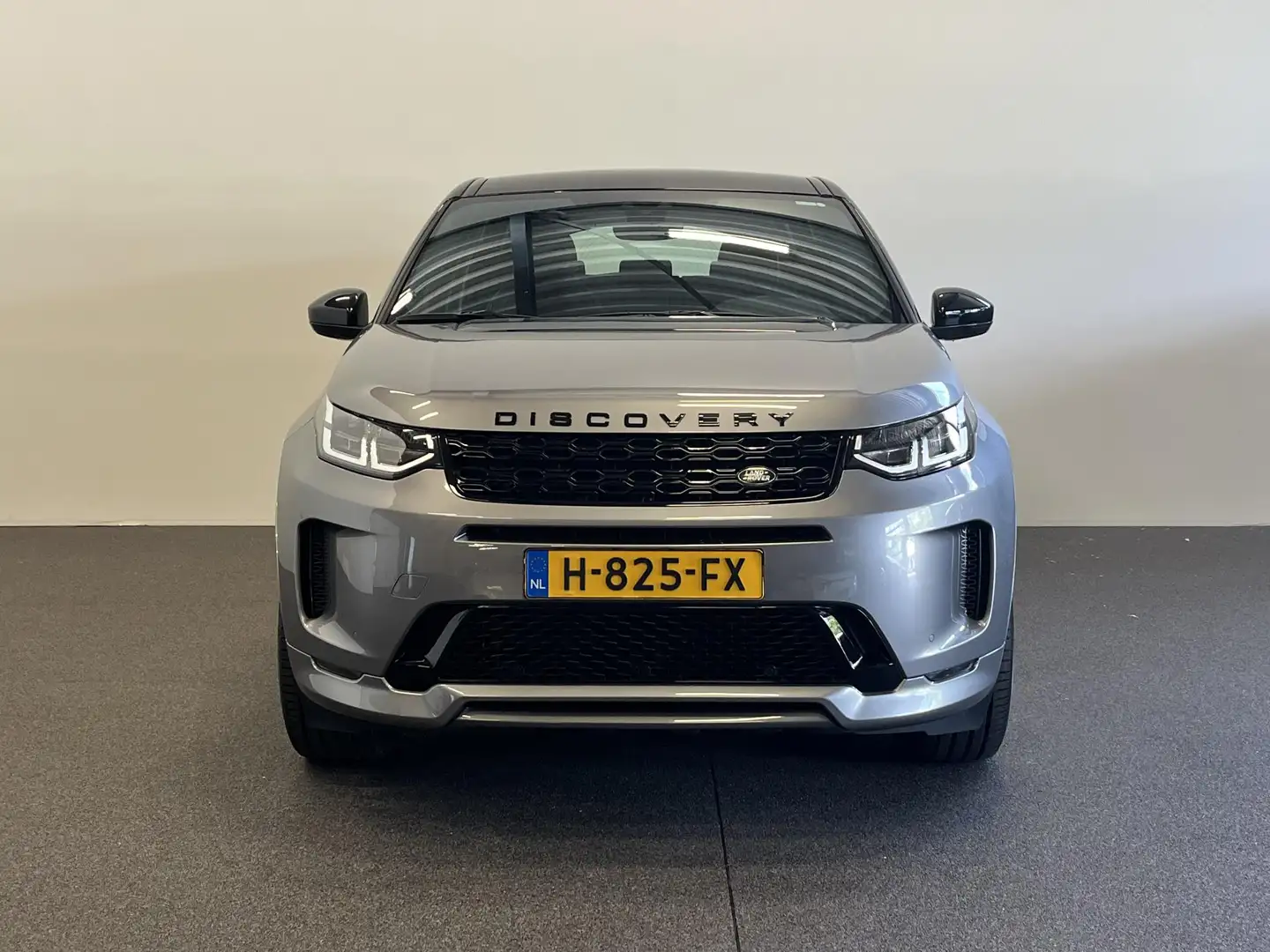 Land Rover Discovery Sport P200 2.0 R-Dynamic S | Leder | Panorama dak | Navi Grijs - 2