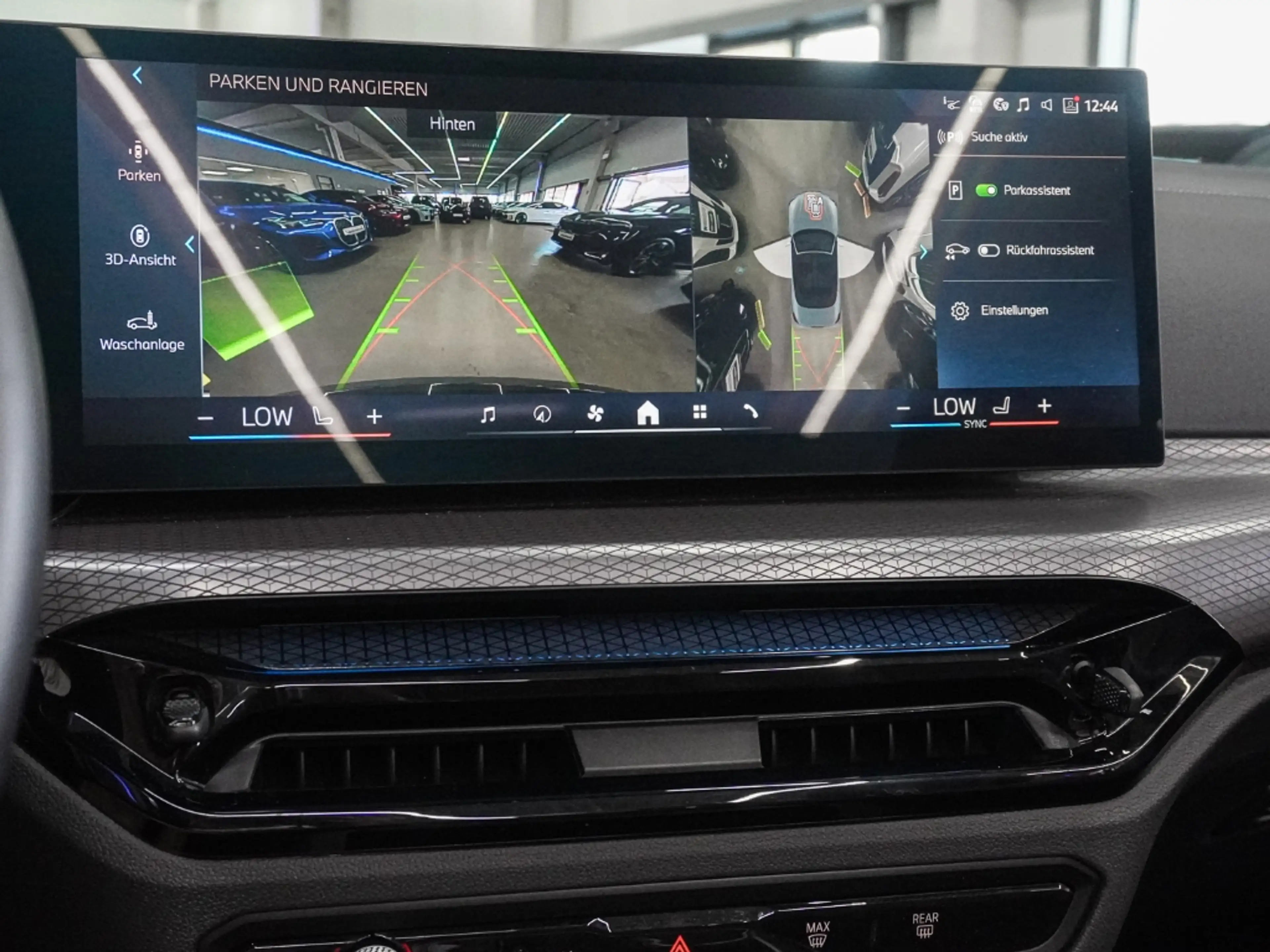 BMW 420 i Cabrio  M Sport 19''LC PROF NACKENWÄRMER ACC 360 — photo 12