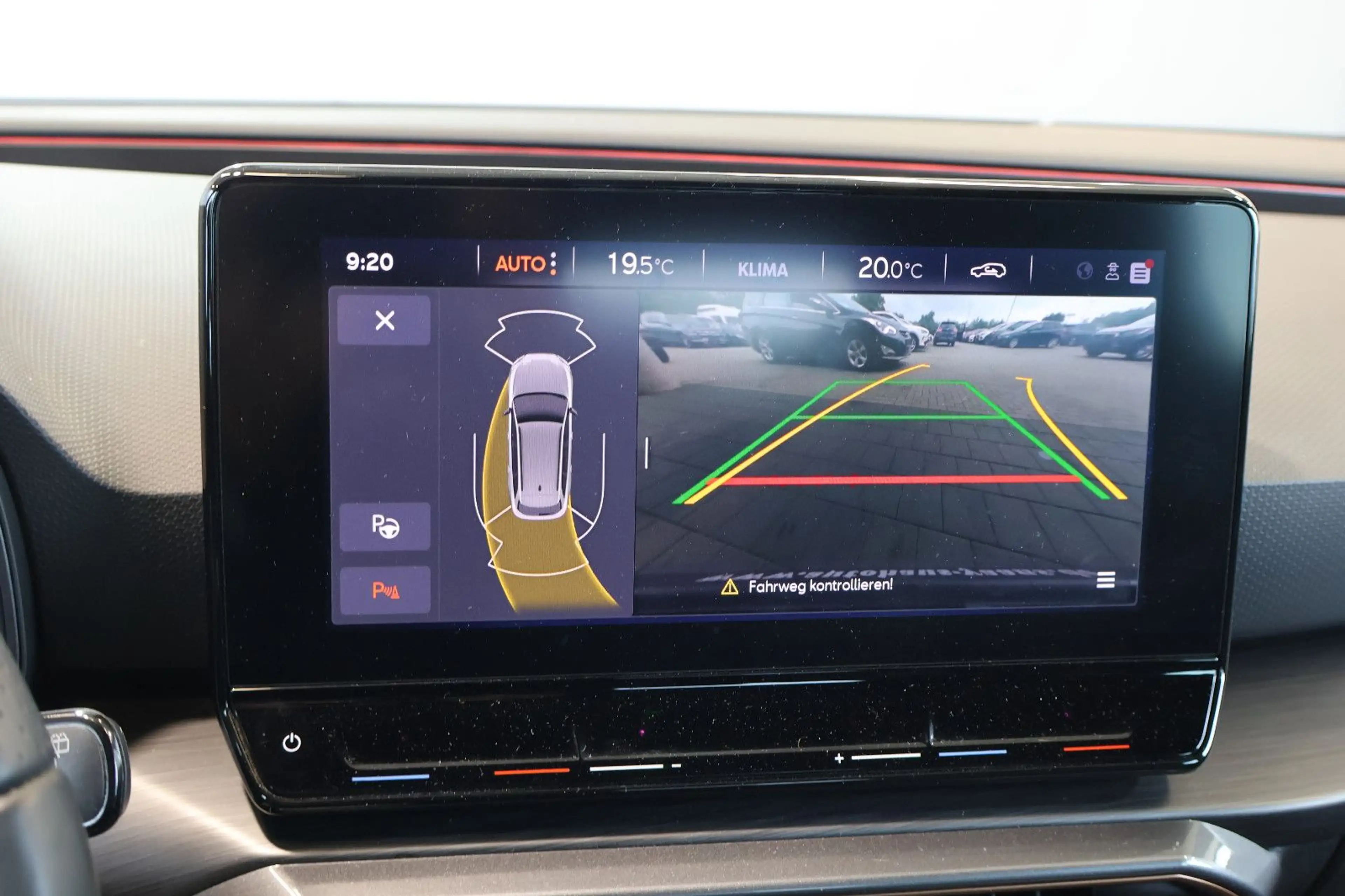 CUPRA Leon ST 1.5 eTSI AID+ACC+KEY+KAM+LED+CARPLAY+18" — photo 9
