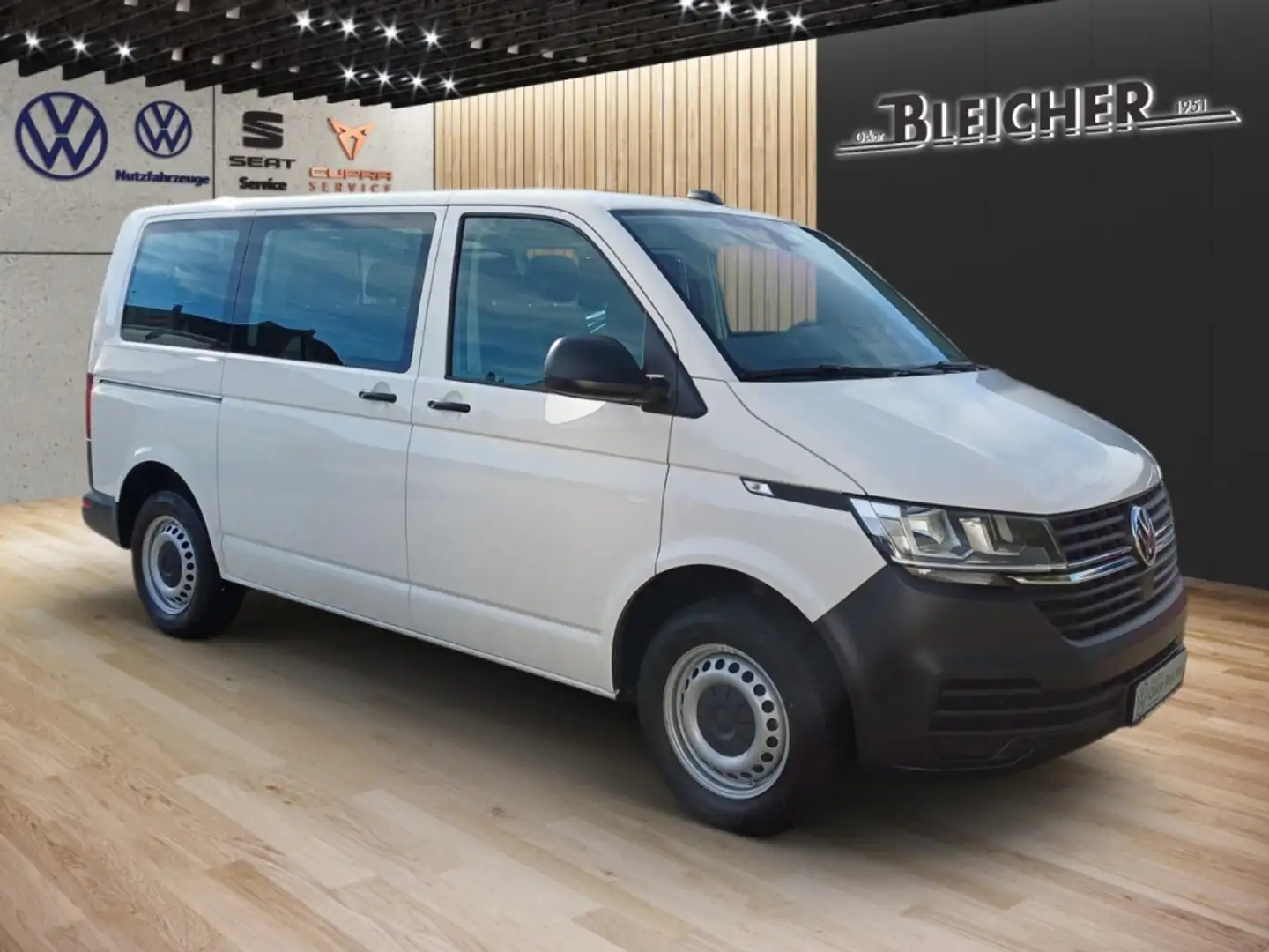 Volkswagen Transporter Kombi T6.1  2.0 TDI 81 kW L1H1  9 Sitze Blanc - 2