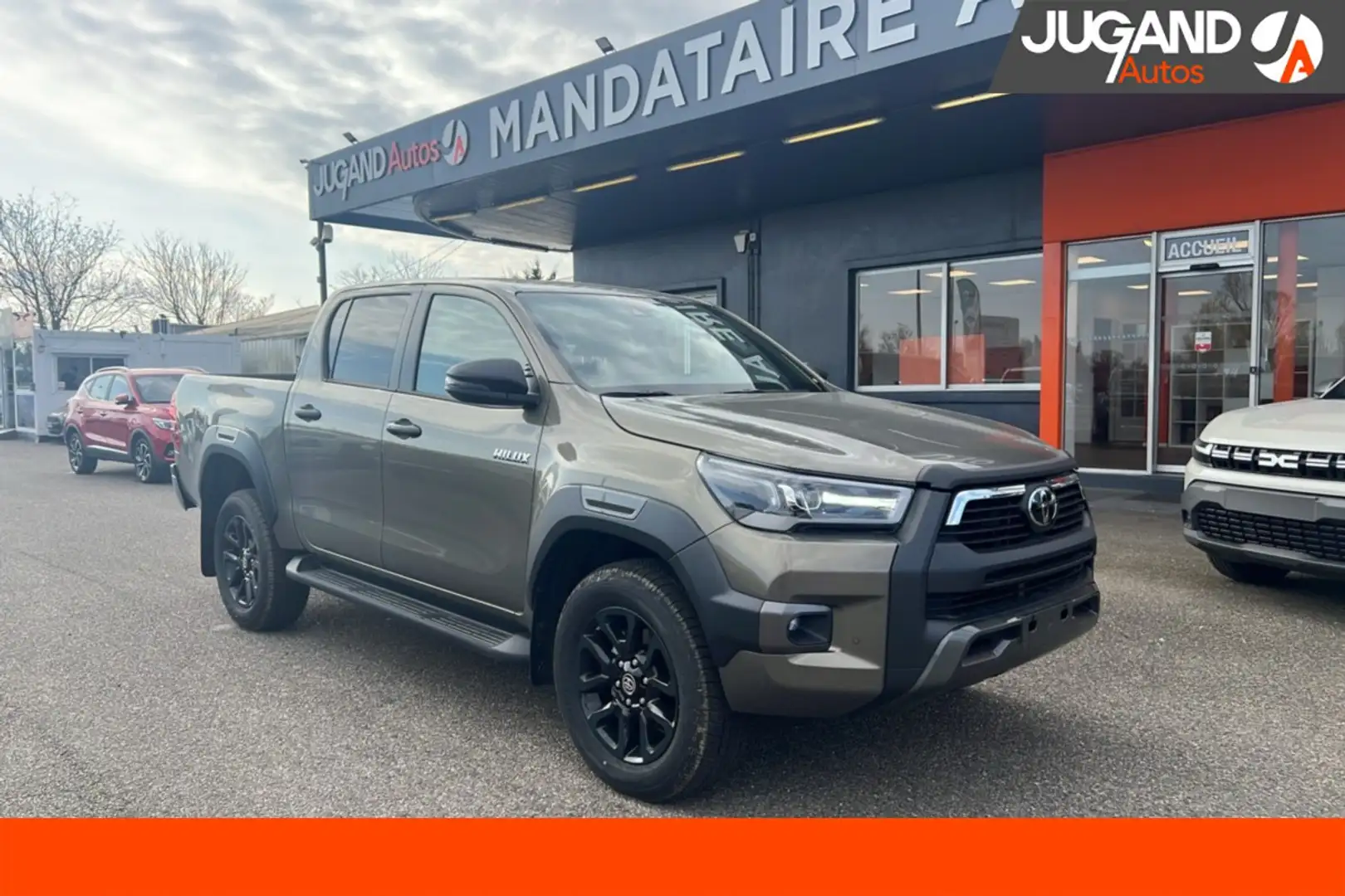 Toyota Hilux 2.8 204 BVA INVINCIBLE 4PL Bronze - 1