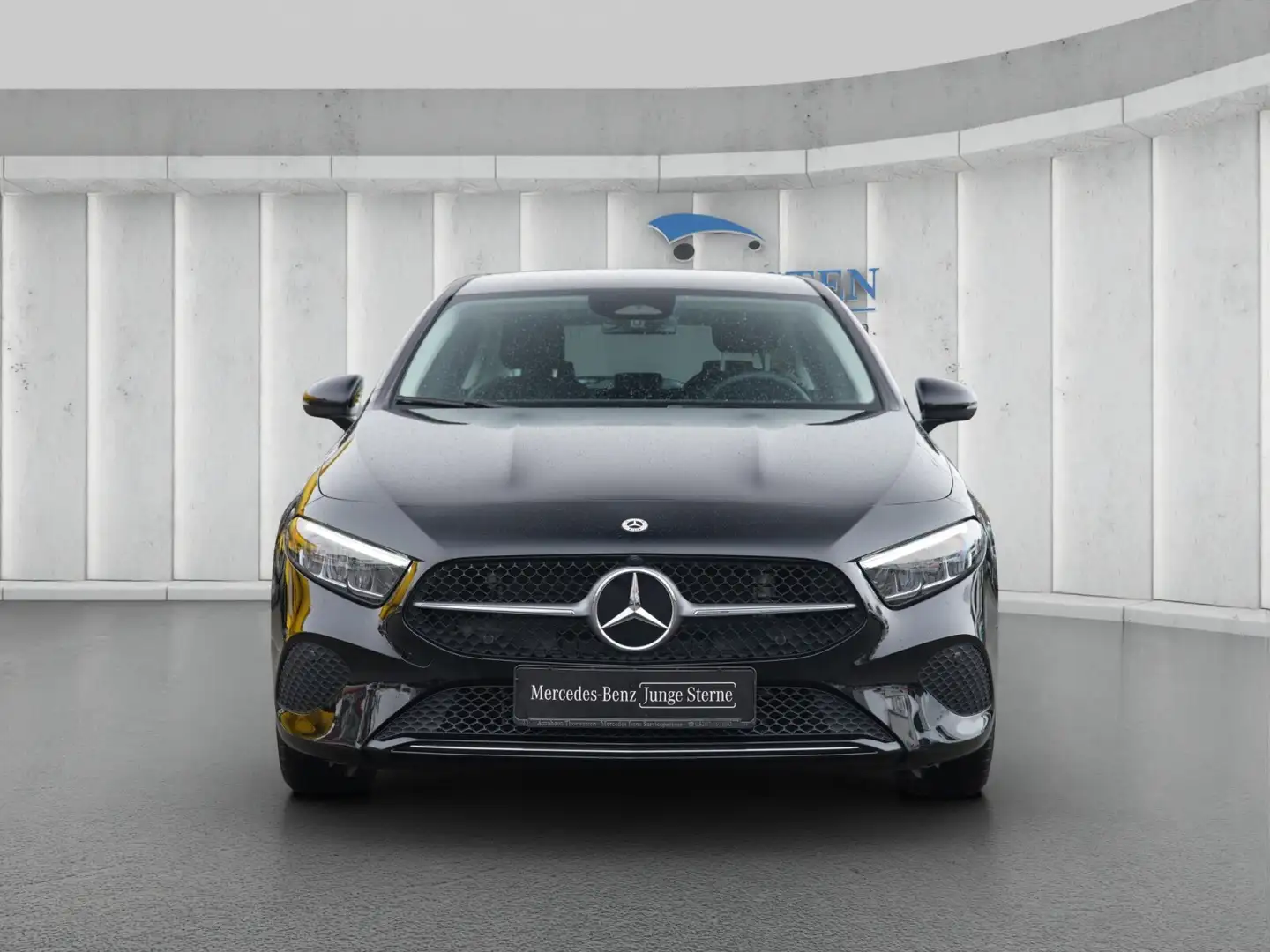 Mercedes-Benz A 180 A 180 Kompaktlimousine Progressive Rückfahrkamera Schwarz - 2