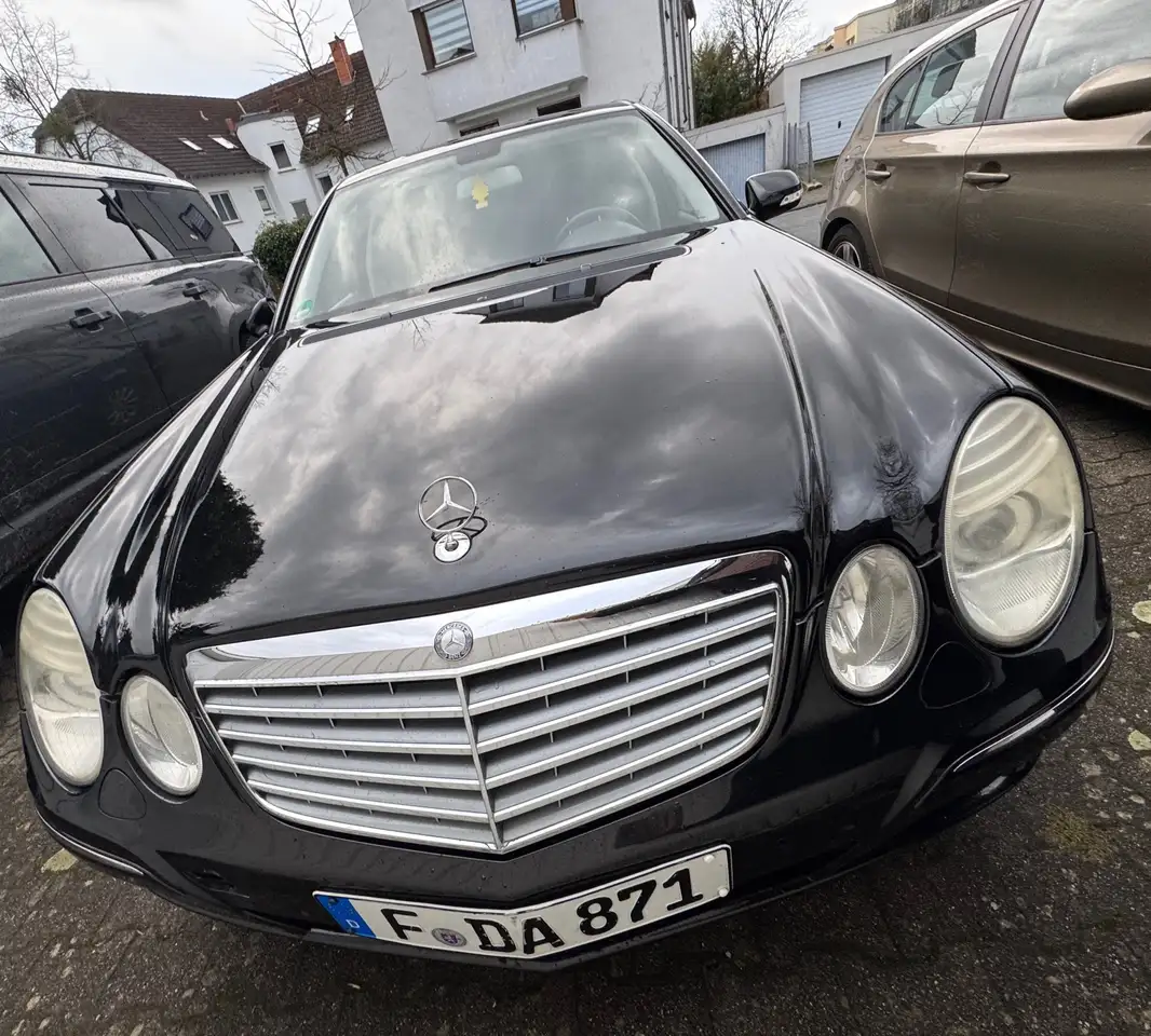 Mercedes-Benz E 280