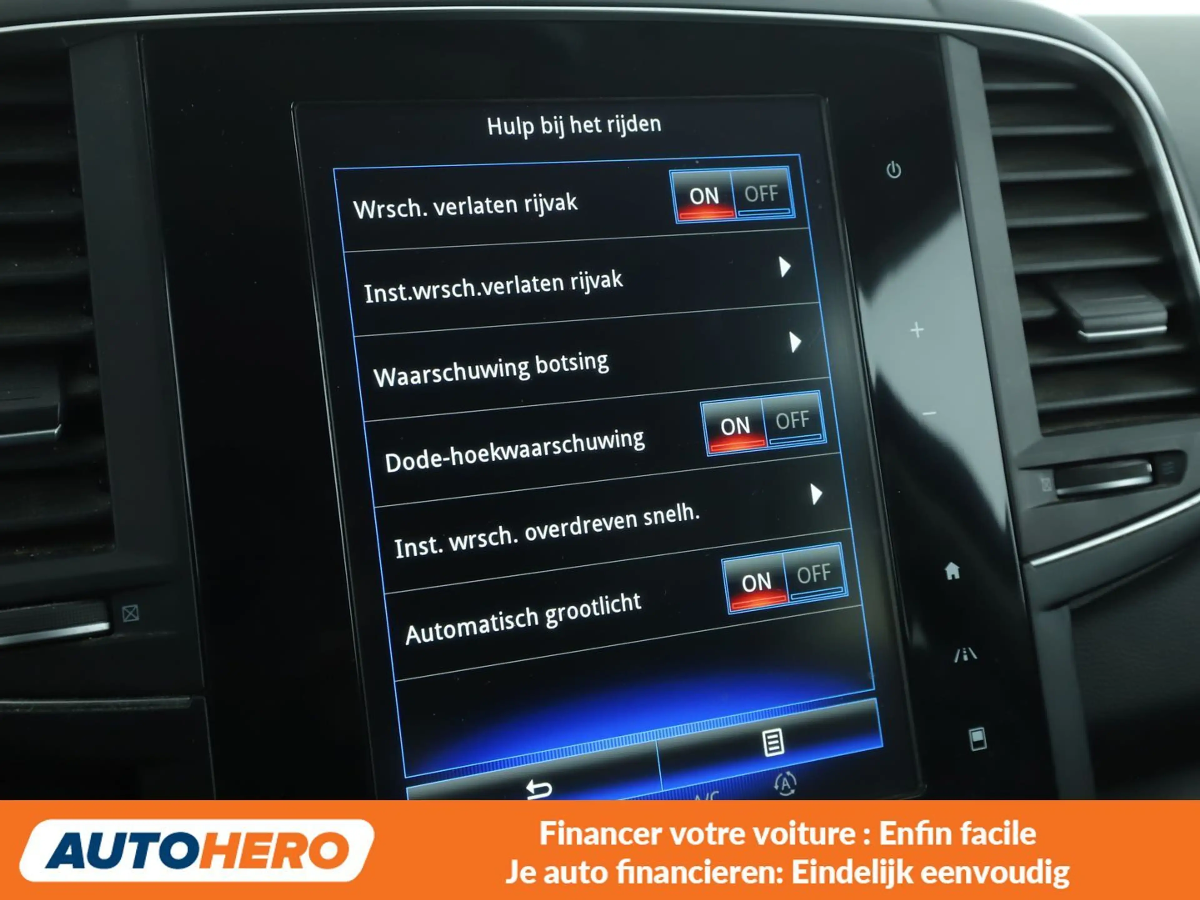 Renault Koleos 1.6 dCi Energy Intens — photo 11