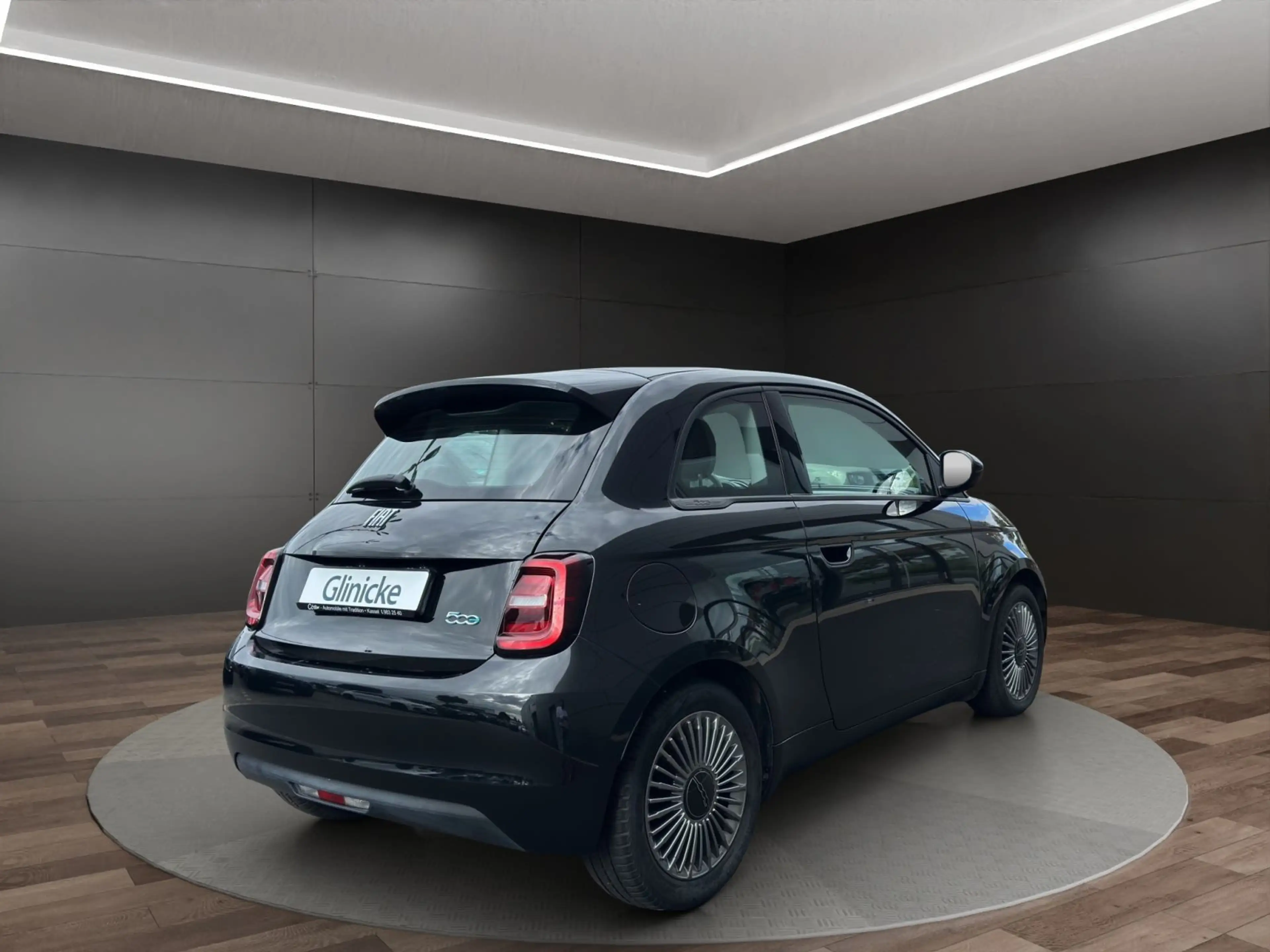 Fiat 500e Fiat 500e Icon 42 kWh Komfort-Paket — photo 2