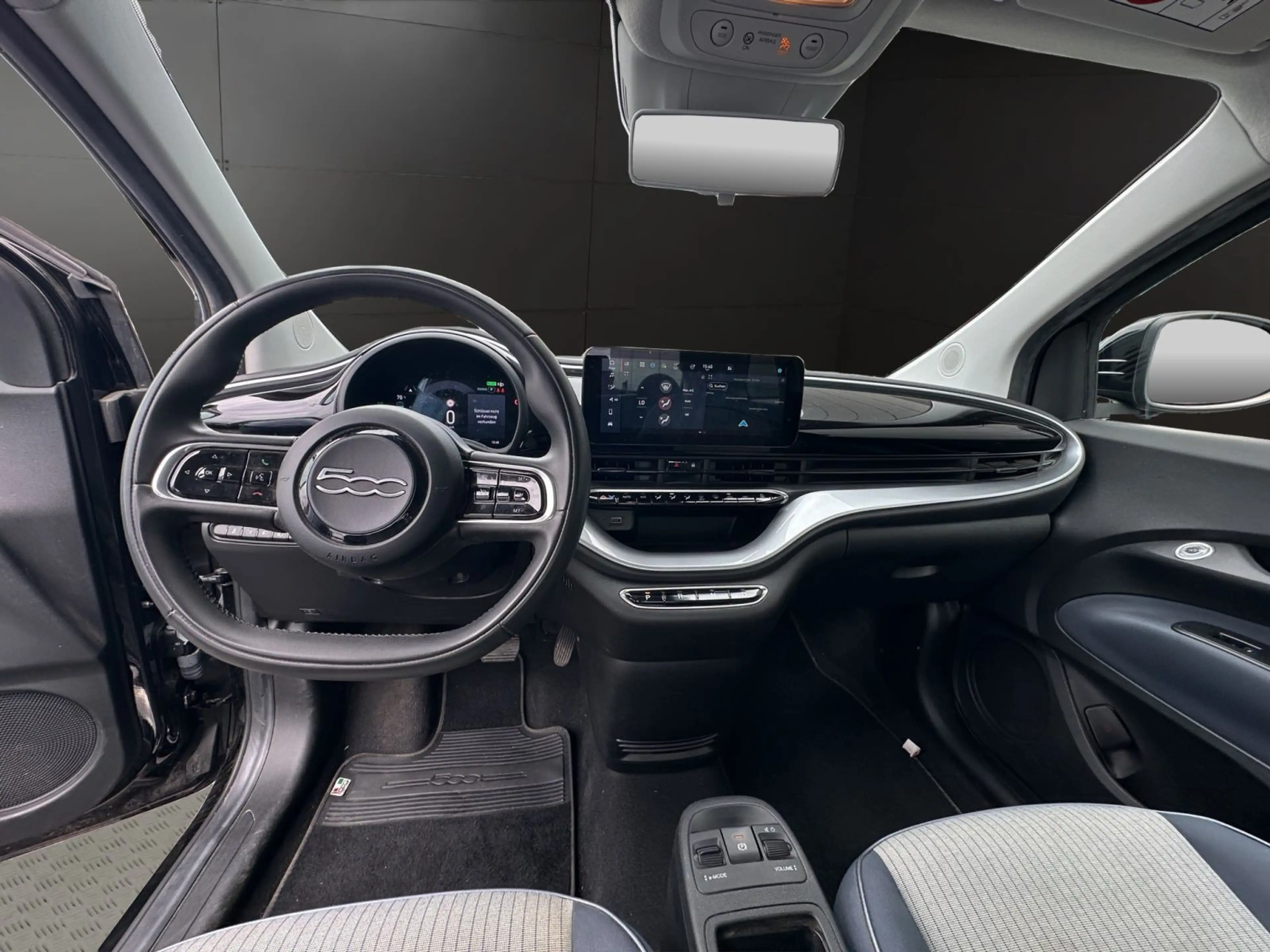 Fiat 500e Fiat 500e Icon 42 kWh Komfort-Paket — photo 5