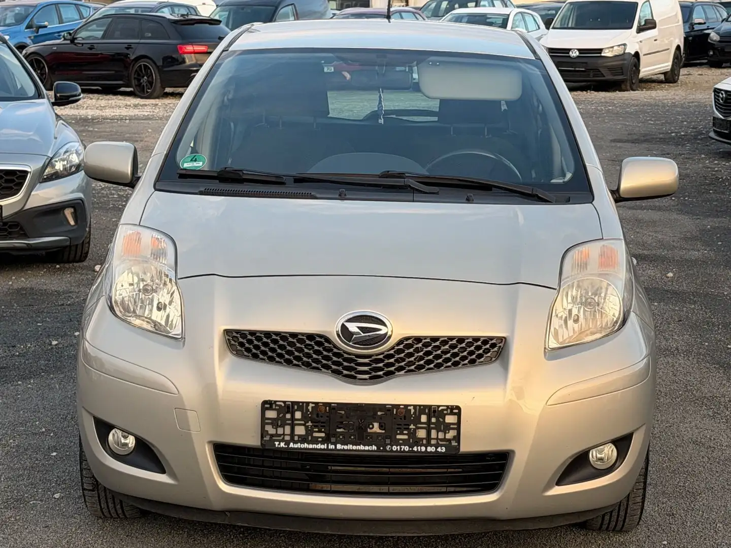 Daihatsu Charade /EURO 5 Gelb - 2