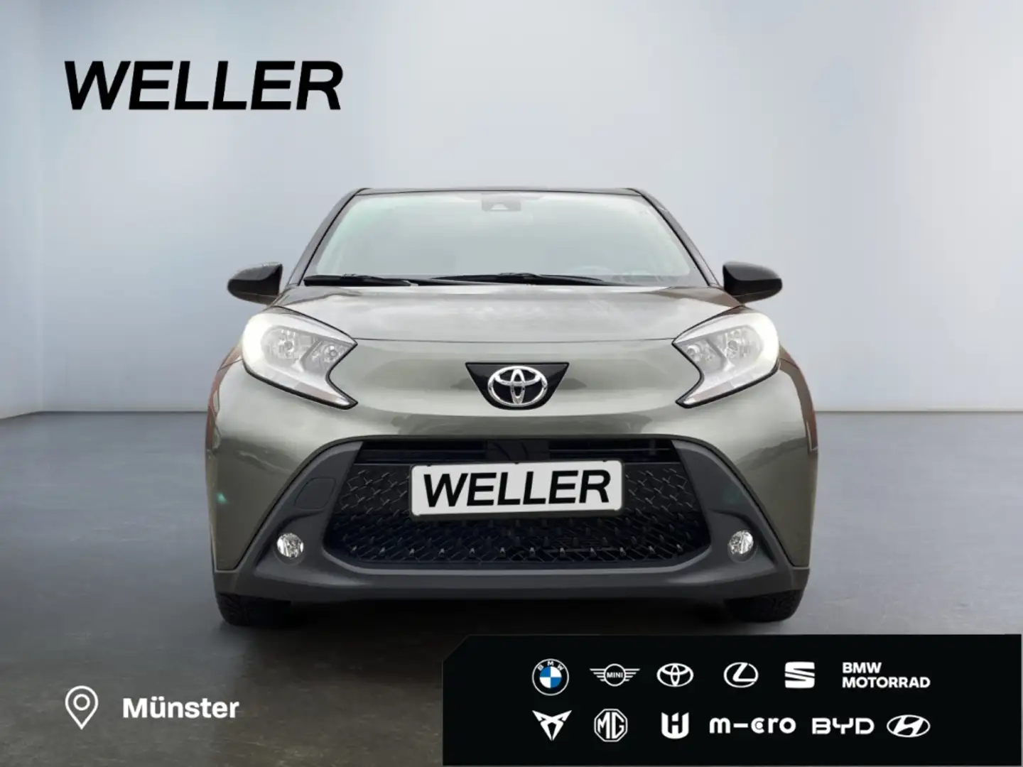 Toyota Aygo X S-CVT Pulse *ACC*CAM*SHZ*CarPlay*Bi-Tone* Grün - 2