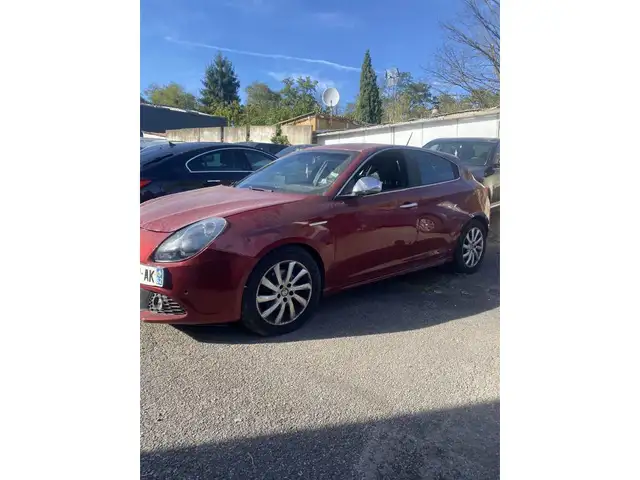 Alfa Romeo Giulietta view 6
