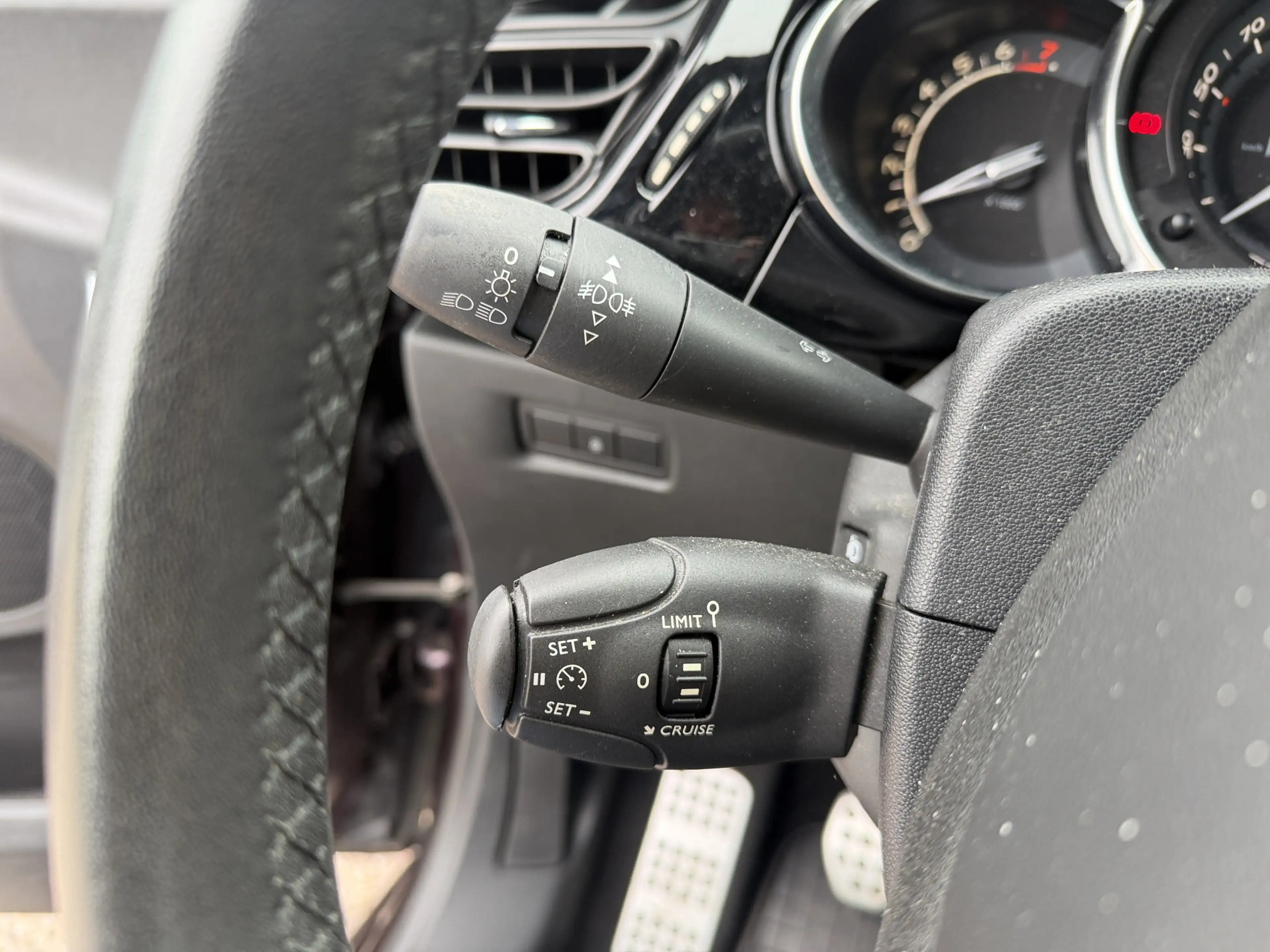 DS Automobiles DS 3 1.2 PureTech So Chic LED/Airco/LMV/Cruise — photo 10