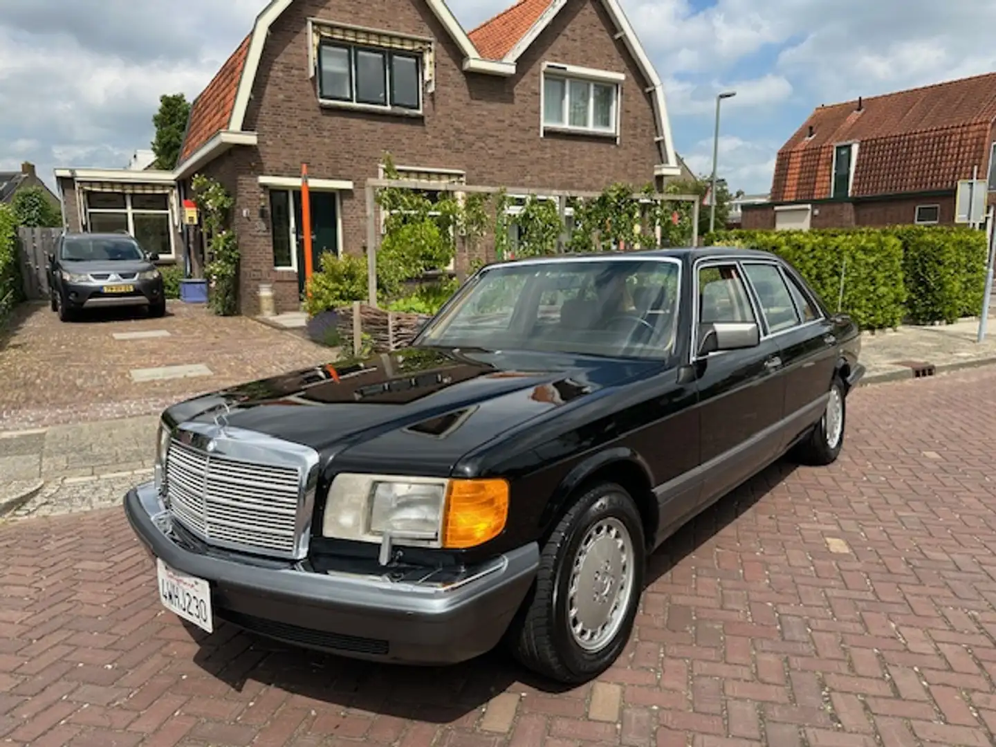 Mercedes-Benz 300 W126 SDL Turbo Diesel - 2