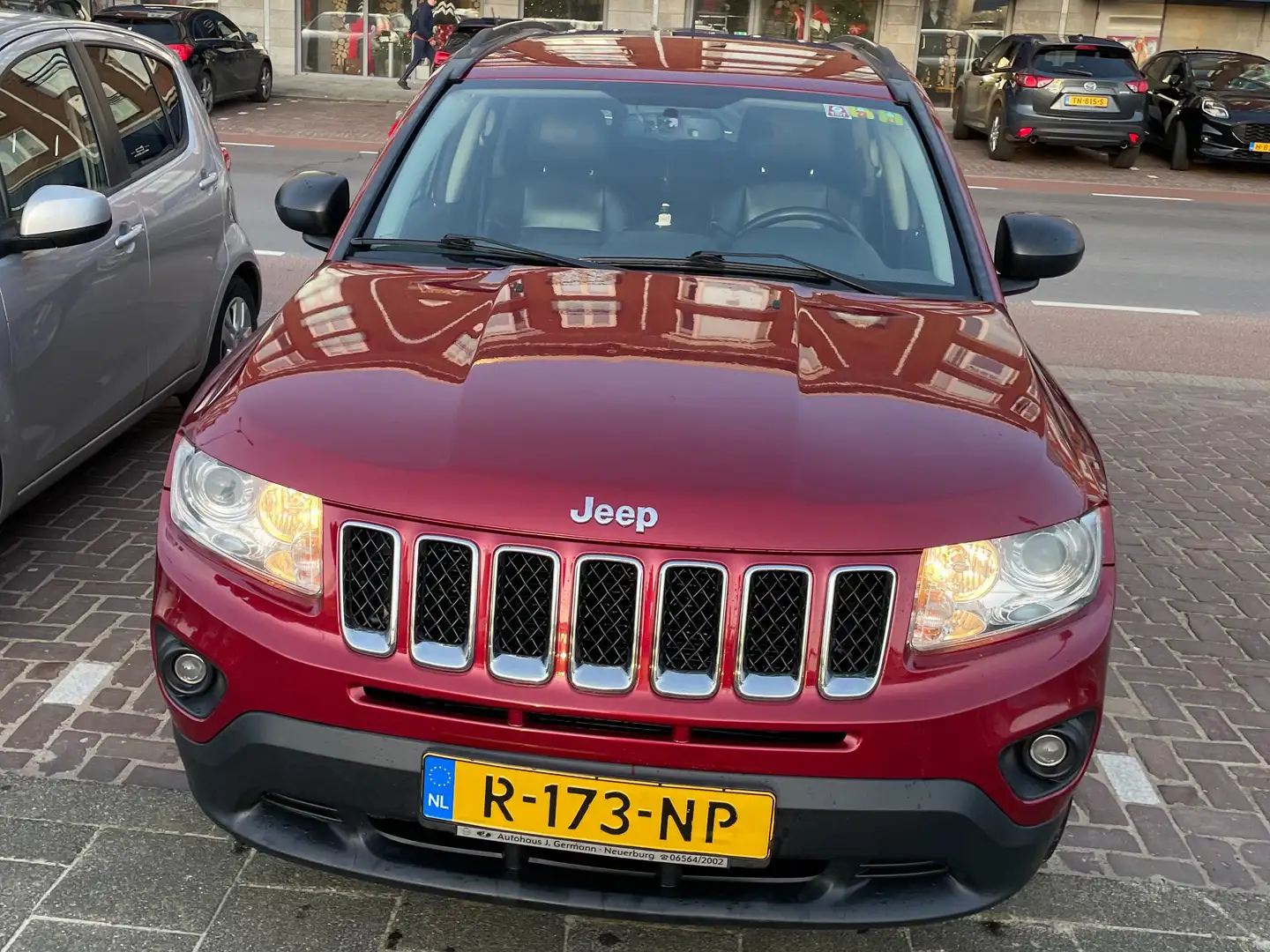 Jeep Compass 2.4 70th Ann. 4WD Red - 1