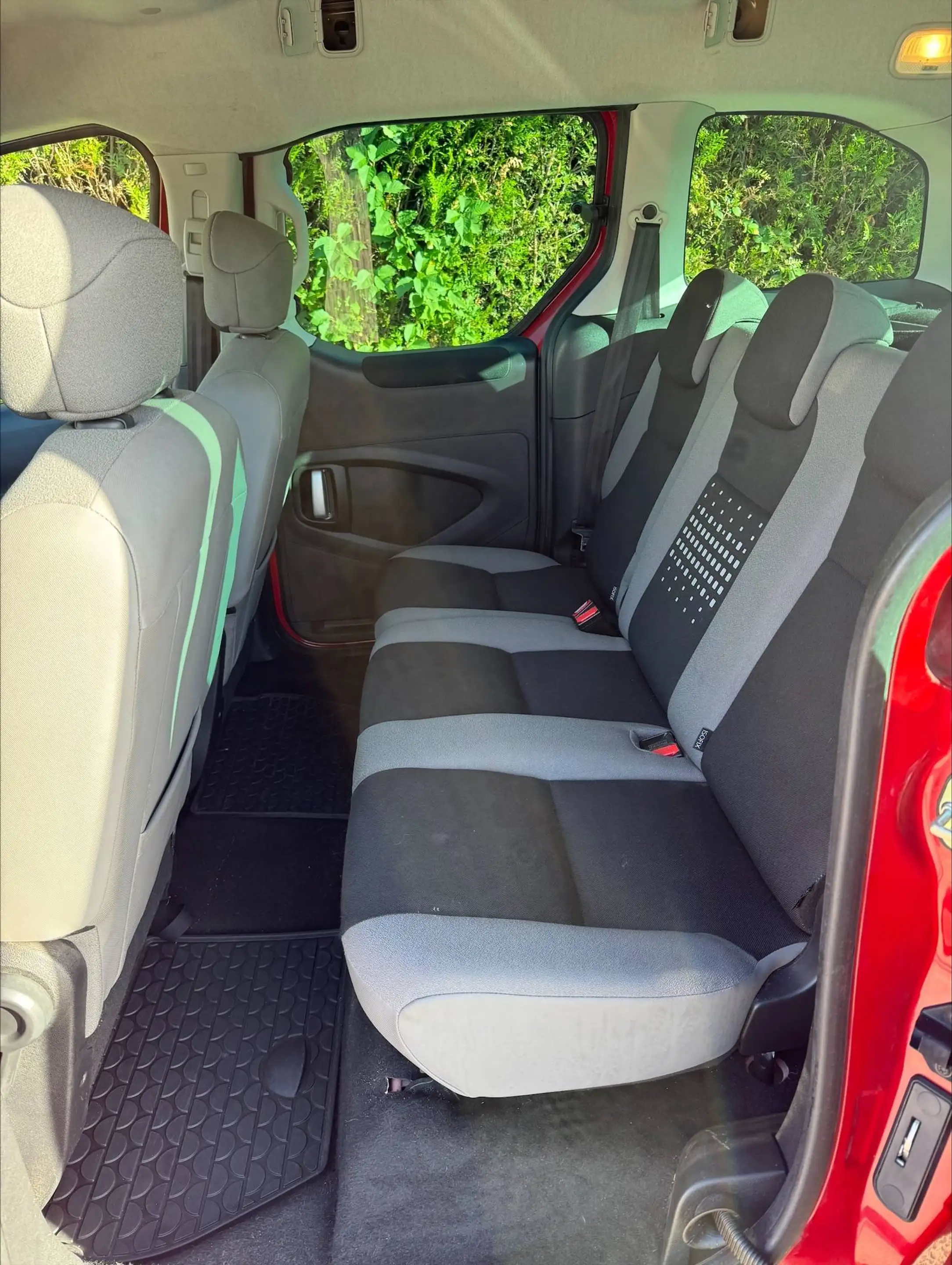 Citroen Berlingo EURO6B AIRCO**GARANTIE 12 MOIS** — photo 6