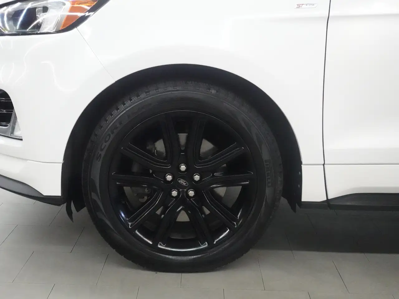 Ford Edge снимка Ford Edge