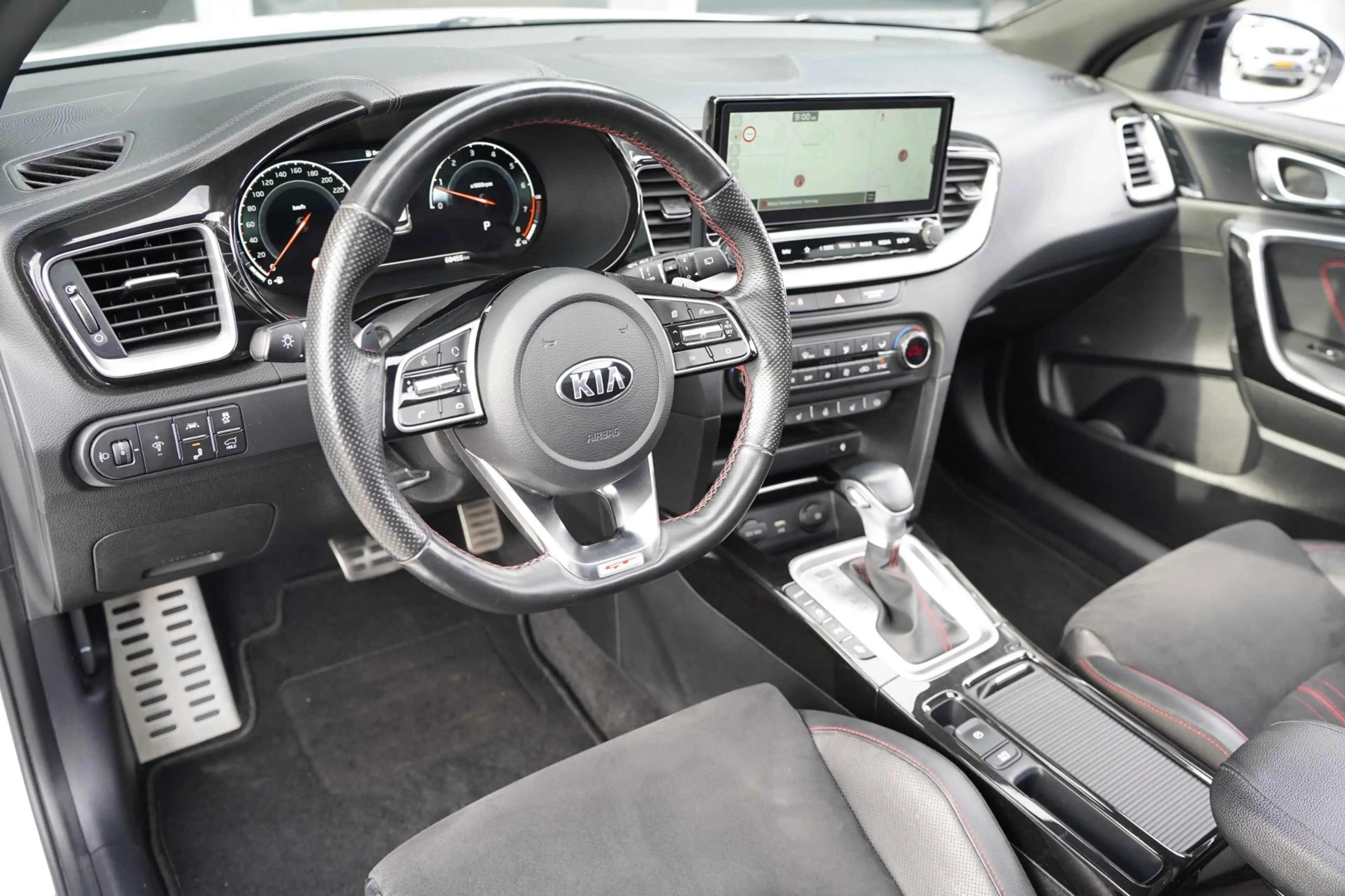 Kia ProCeed / pro_cee'd 1.6 T-GDI GT-Line Pano Trek Virtual Camera Navi — photo 3