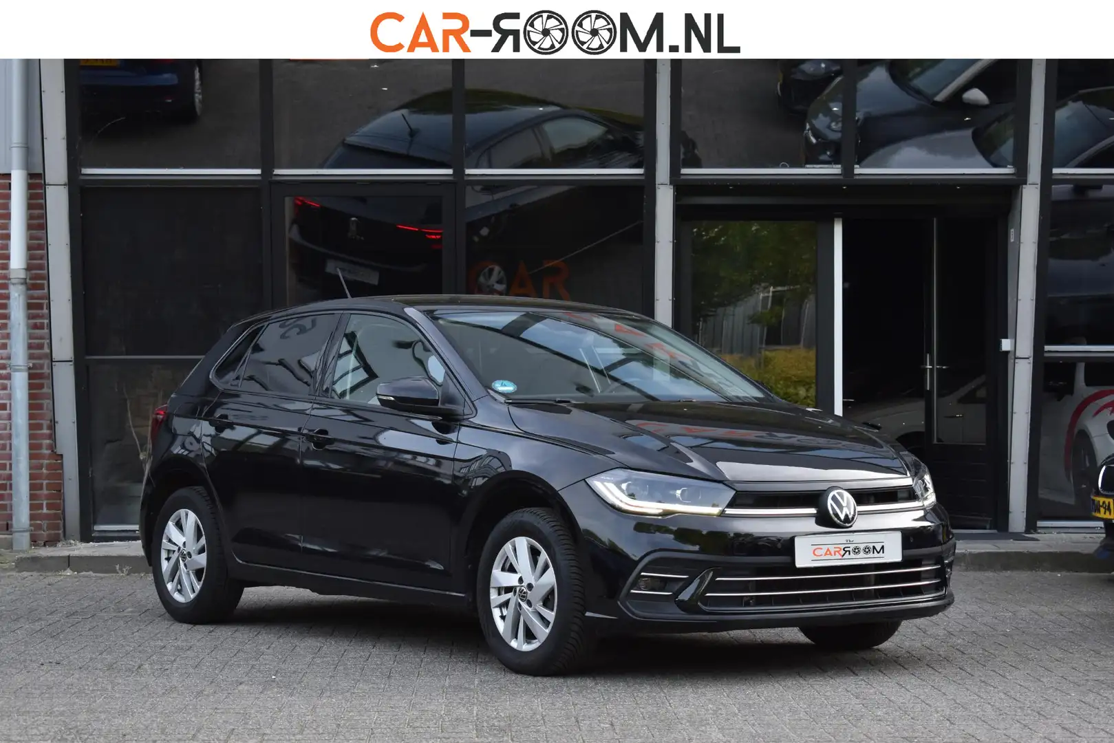 Volkswagen Polo 1.0 TSI Highline Camera ACC Lane IQLed Virtual DSG Zwart - 1