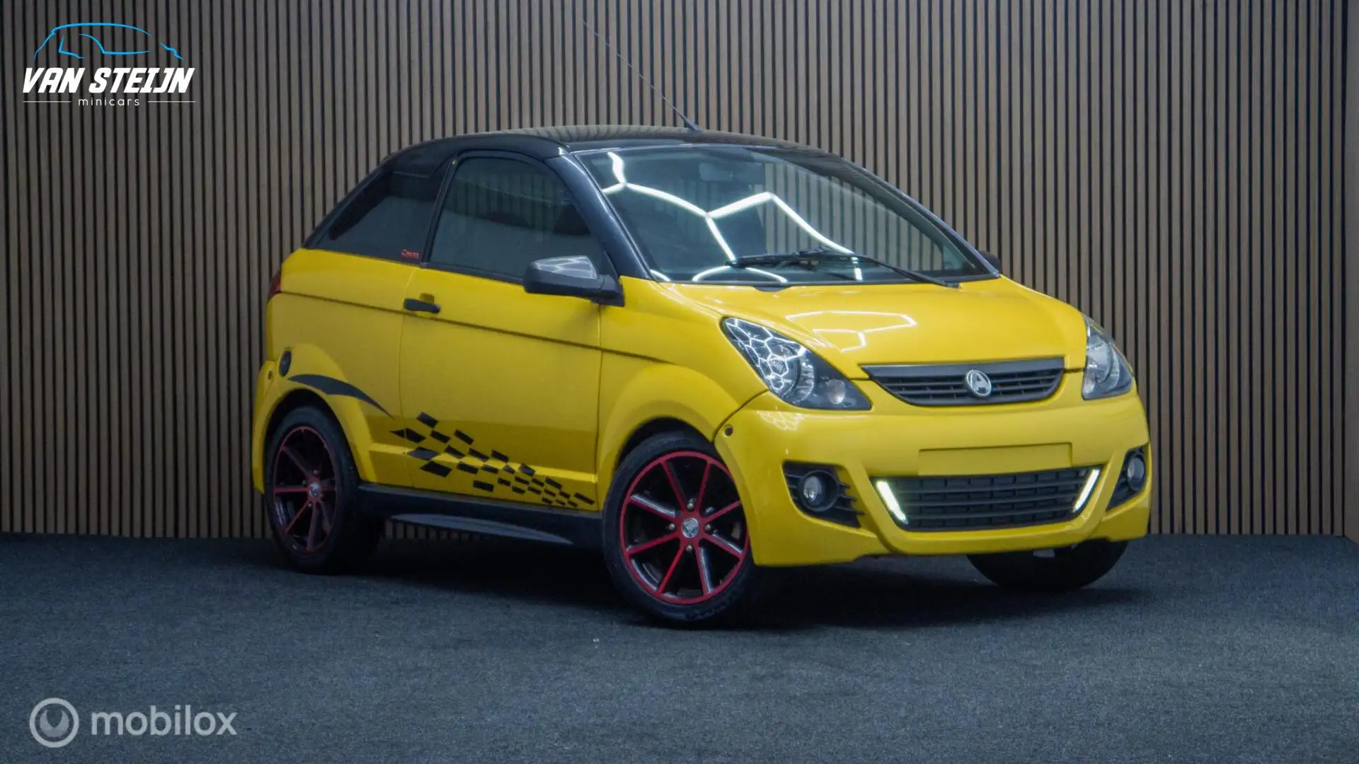 Aixam GTI Brommobiel Coupé Geel | Nieuw Staat | 33dkm Gelb - 1