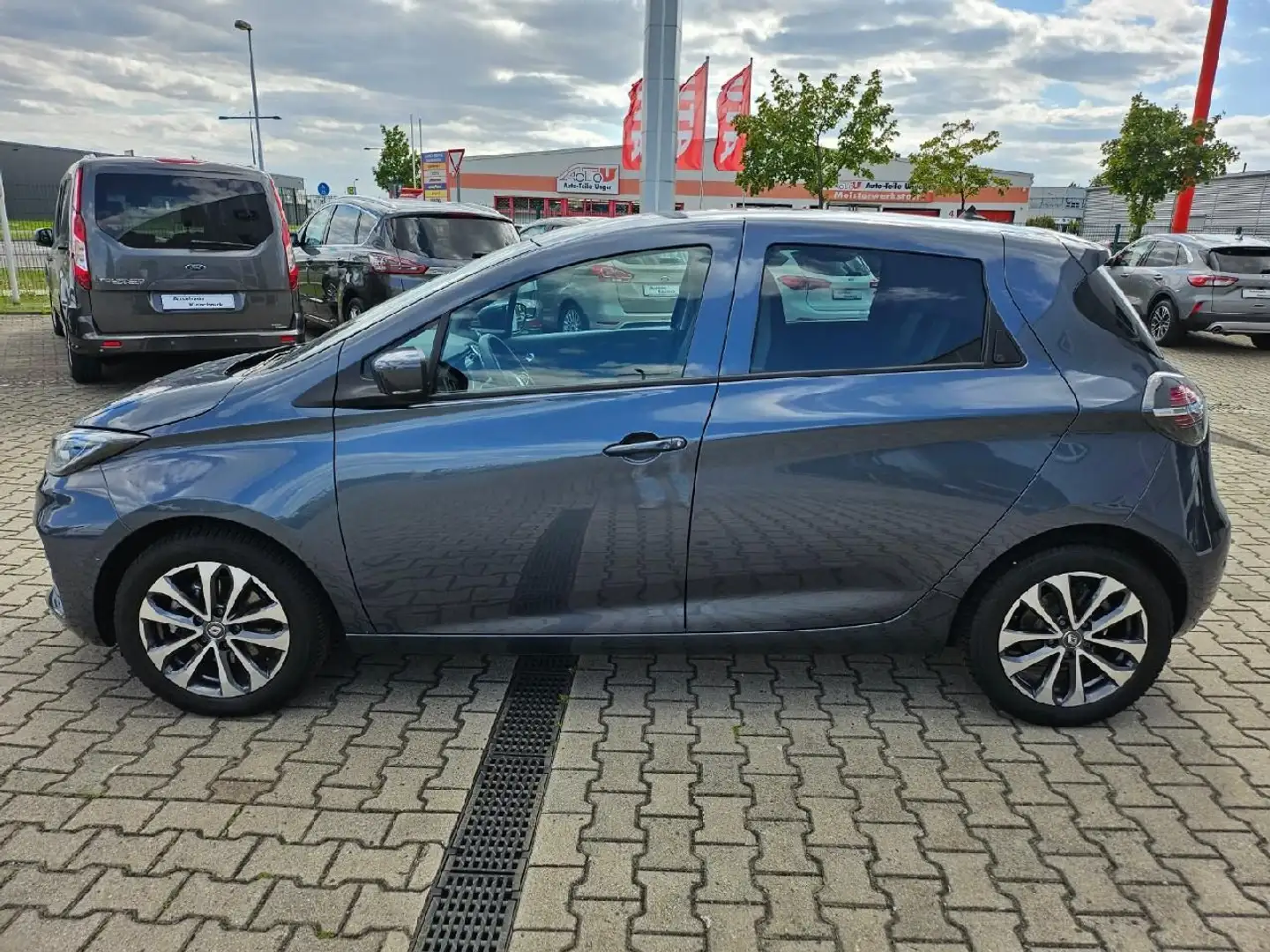 Renault ZOE Zoe Intens großes AkkuNavi Kamera Winterpaket - 2