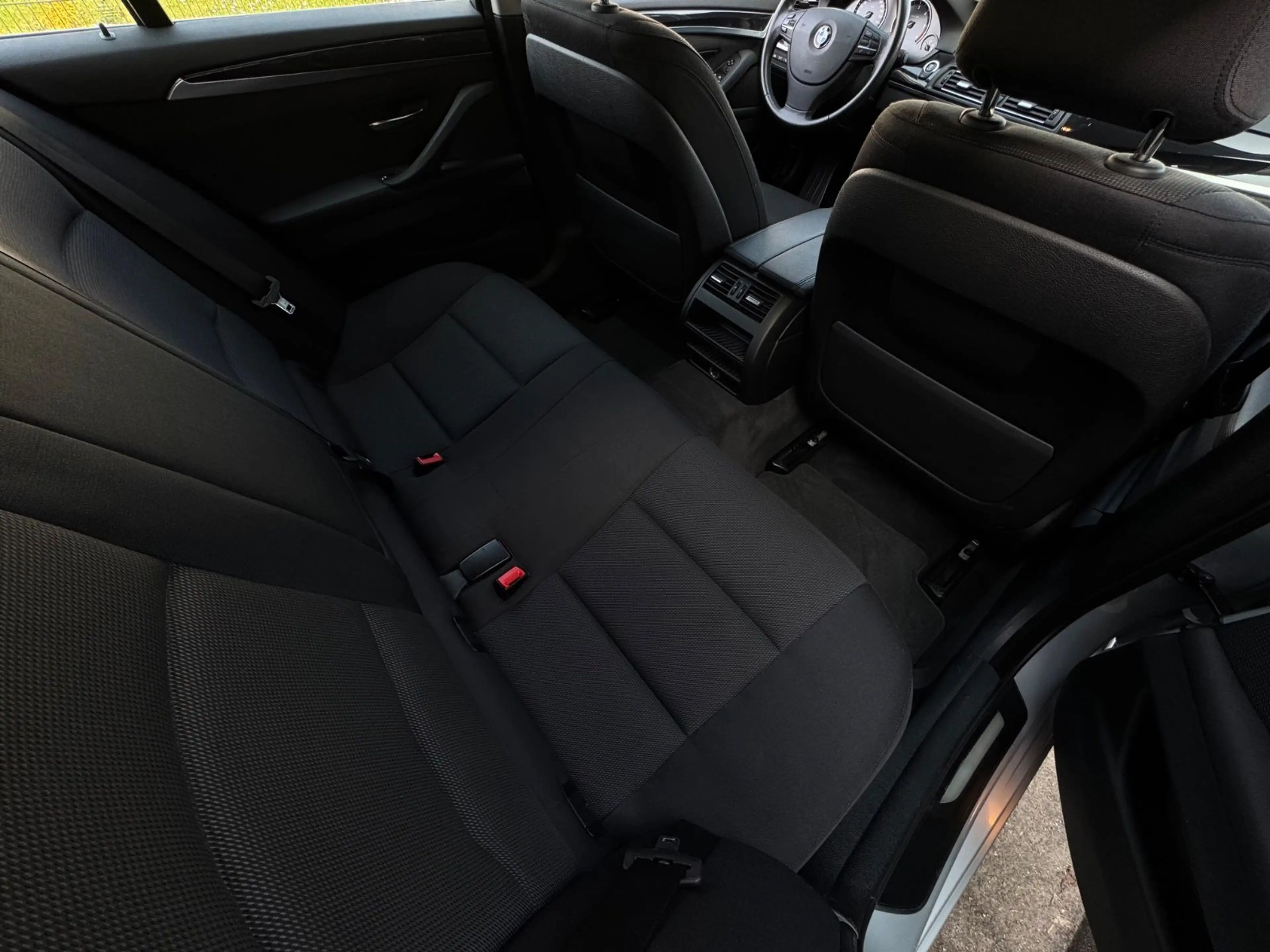 BMW 520 d xDrive*Garantie* — photo 12