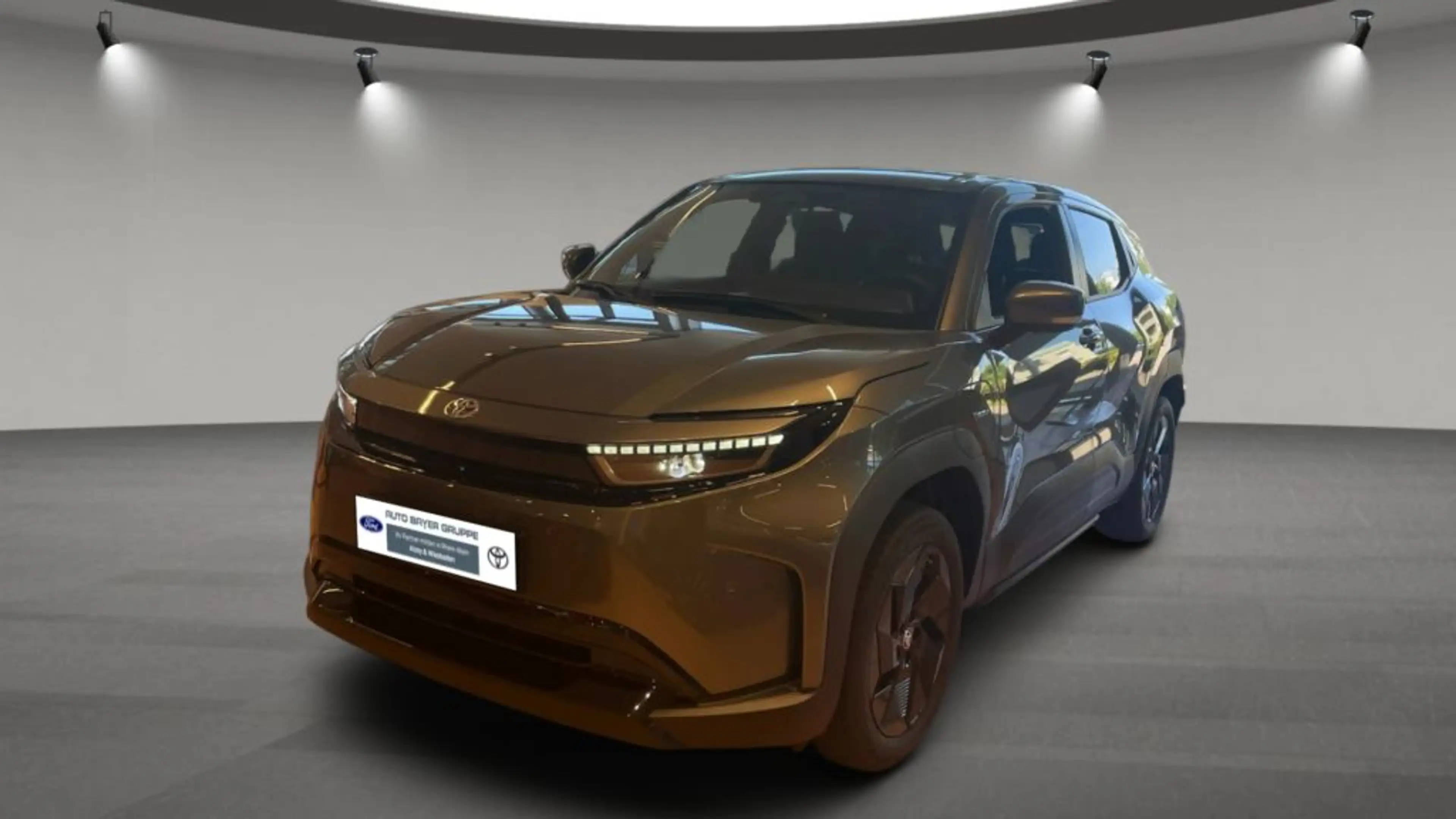 Toyota Urban Cruiser 61kWh Teamplayer — photo 8