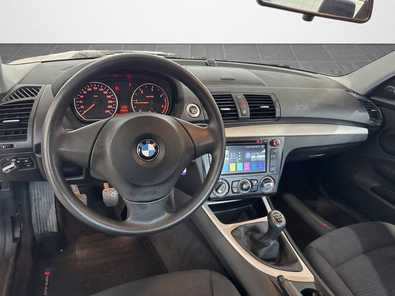 BMW 118 d Coupe NAVI*KLIMA*PDC*ALLWETTER*ANDROID*TOP* — photo 11