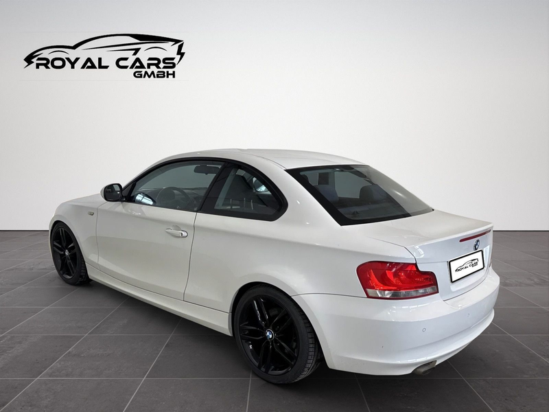 BMW 118 d Coupe NAVI*KLIMA*PDC*ALLWETTER*ANDROID*TOP* — photo 4