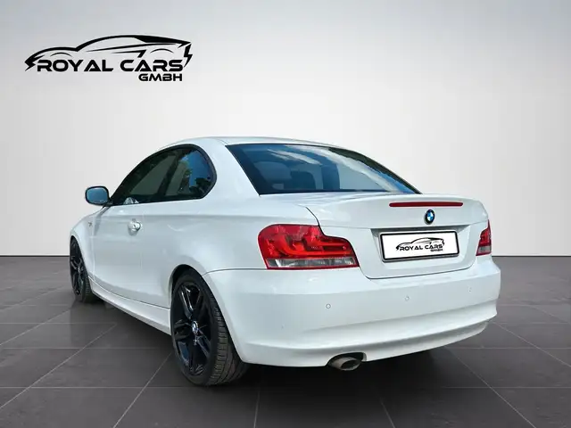BMW 1 Series view 7