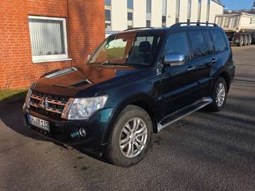 Pajero 3.2 DI-D AutomatikEdition 30