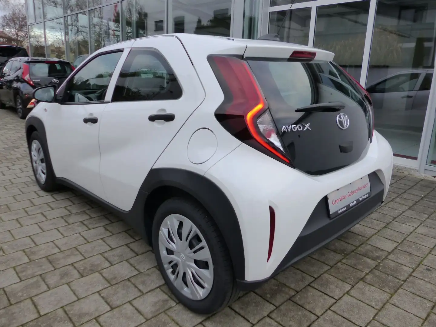 Toyota Aygo X 1.0 VVT-i Klima Touchscreen CarPlay Temp. Weiß - 2