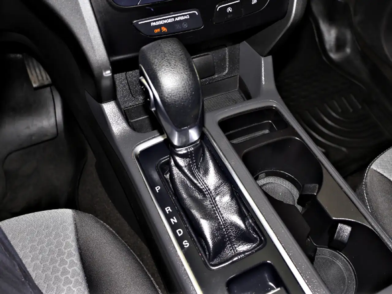 Ford Escape снимка Ford Escape
