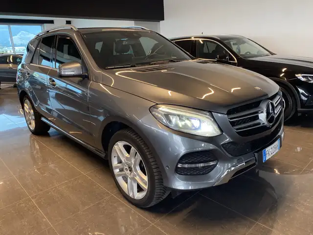 Mercedes-Benz GLE 250 d Exclusive Plus 4matic CARPLAY/AIRMATIC/360°/COMAND/PORTELLONE ELETTRICO/PELLE/CERCHI 20'/SEDILI ELETTRICI/VETRI SCURI