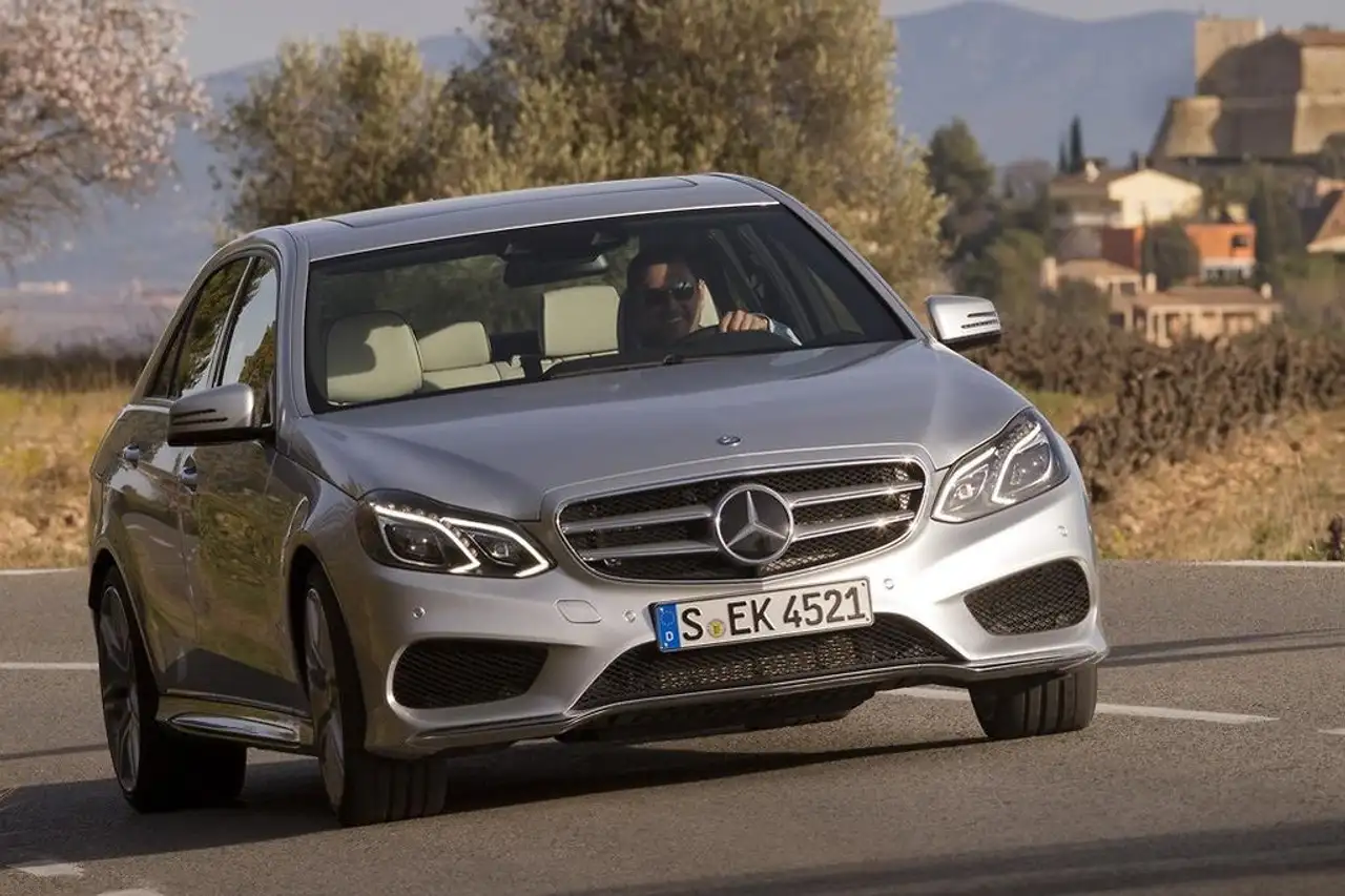 Mercedes-Benz E 500