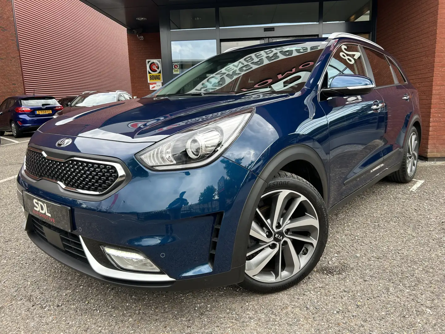 Kia Niro 1.6 GDi Hybrid ExecutiveLine // FULL LED // NAVI + Blau - 2