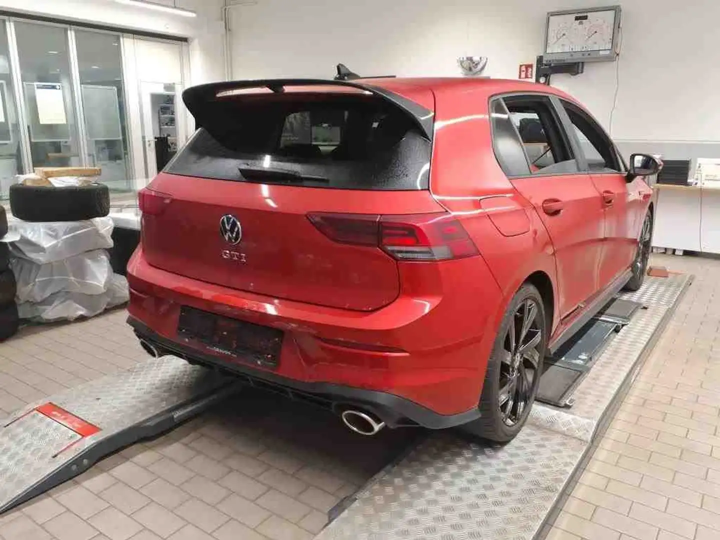 Volkswagen Golf GTI CLUBSPORT NAVI KAMERA LED+ SITZHZG Rot - 2