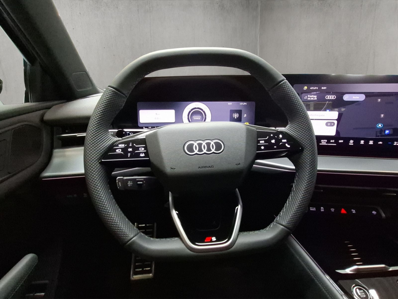 Audi Q3 e-hybrid 200 kW S tron ic — photo 11