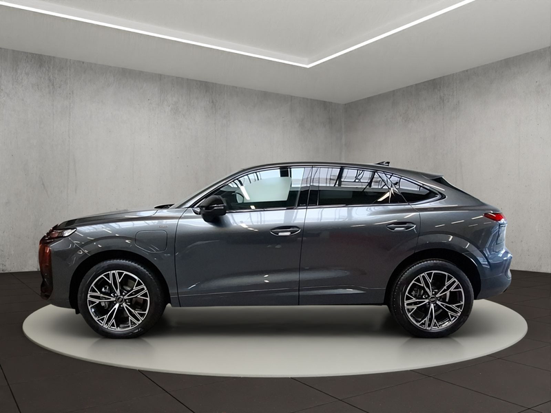 Audi Q3 e-hybrid 200 kW S tron ic — photo 3